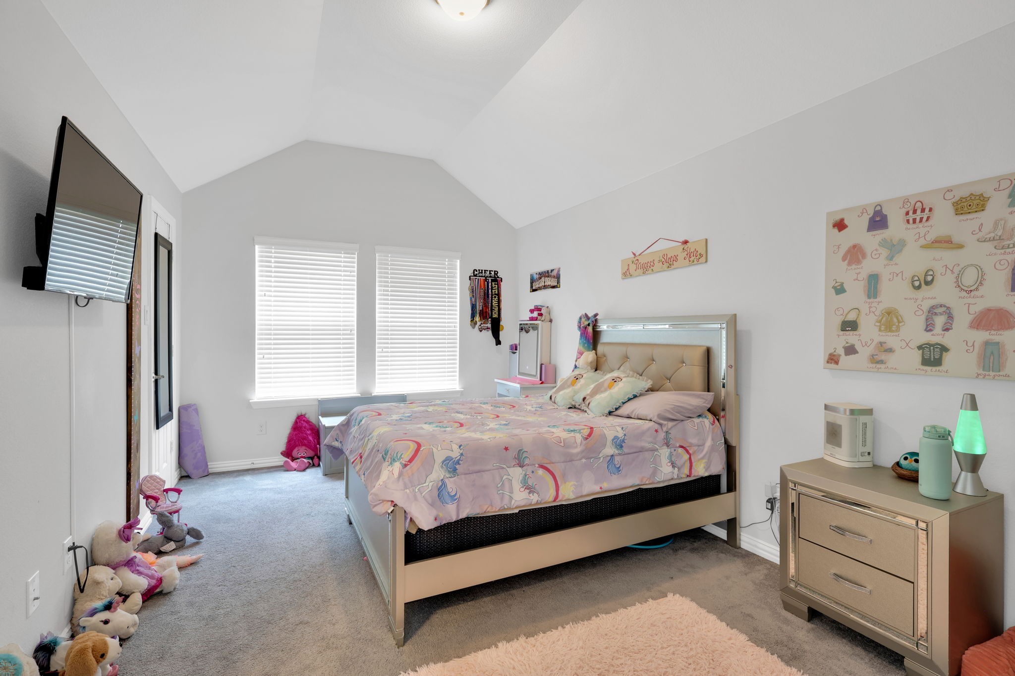 1607 Montelena Avenue