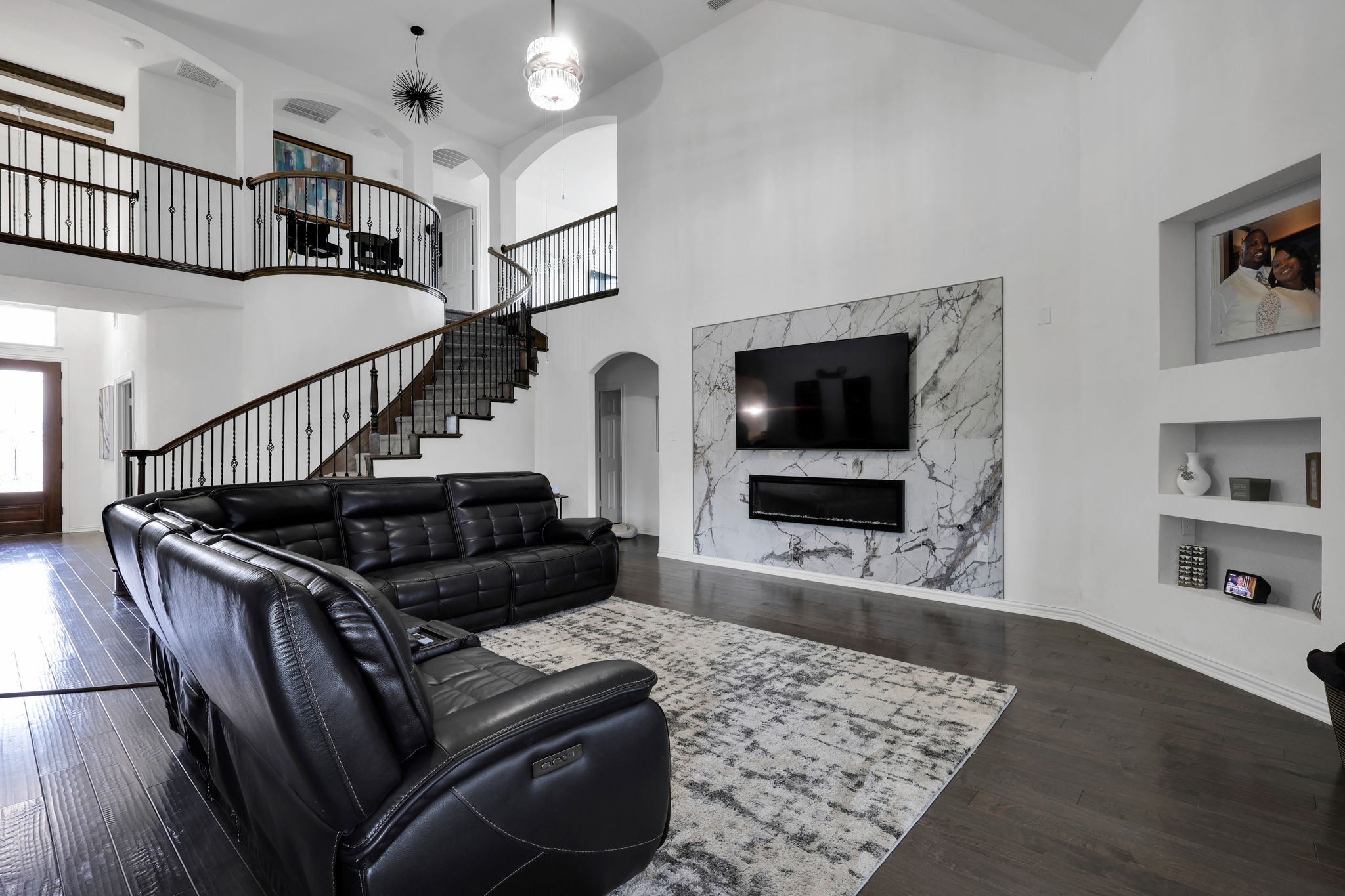 1607 Montelena Avenue