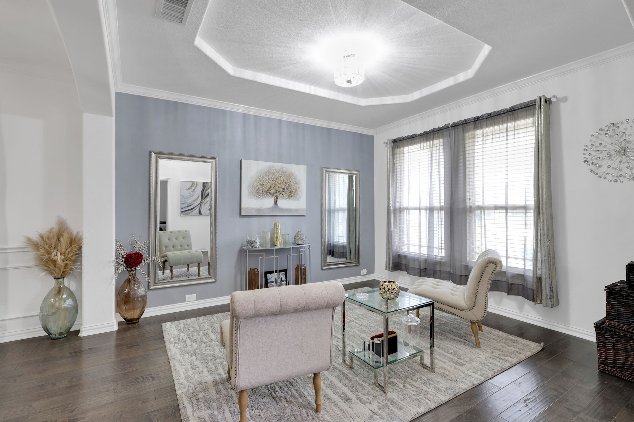 1607 Montelena Avenue