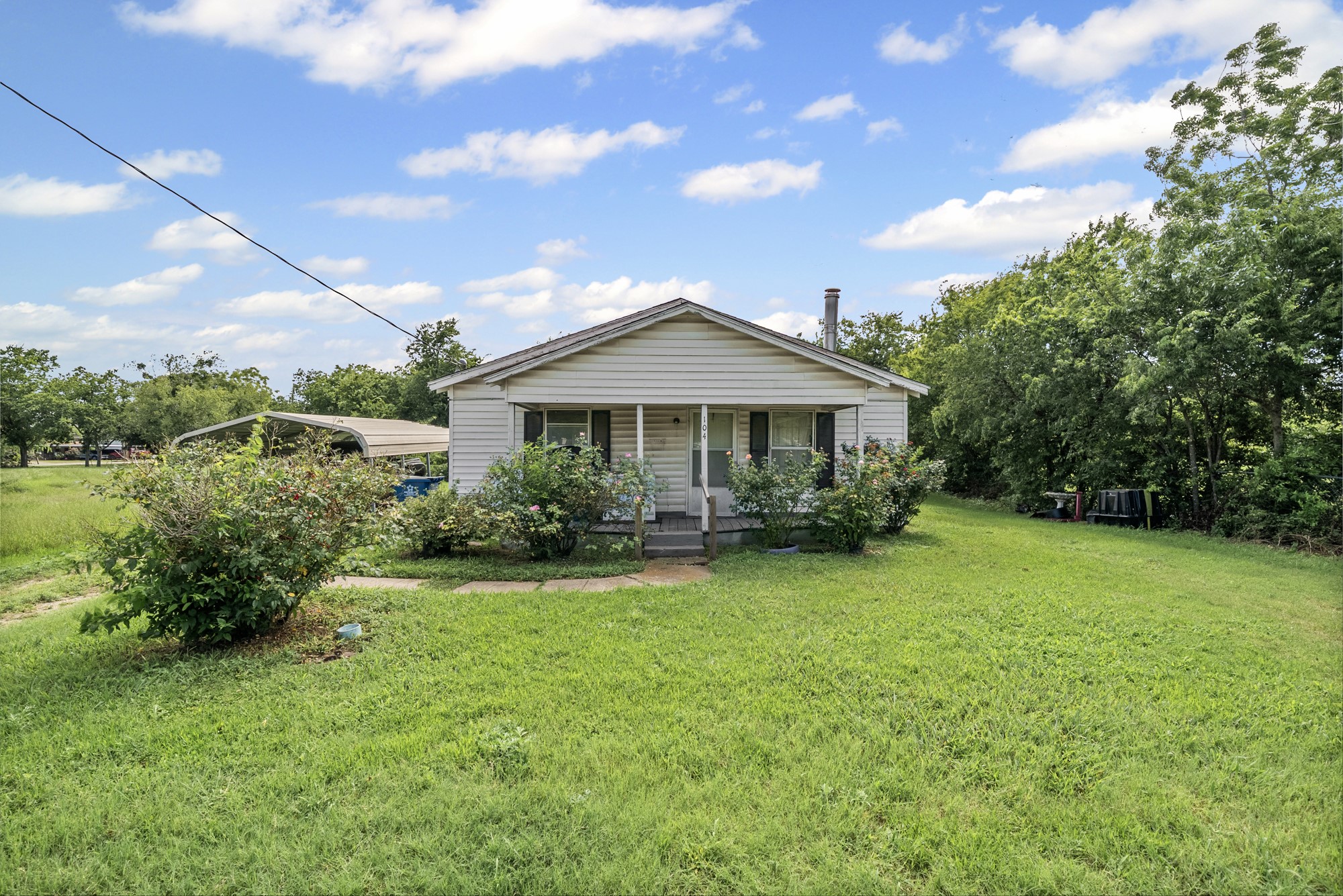 104 S College Street