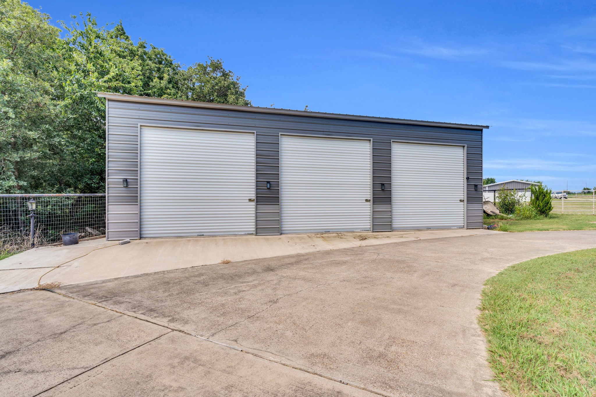 7400 County Road 305