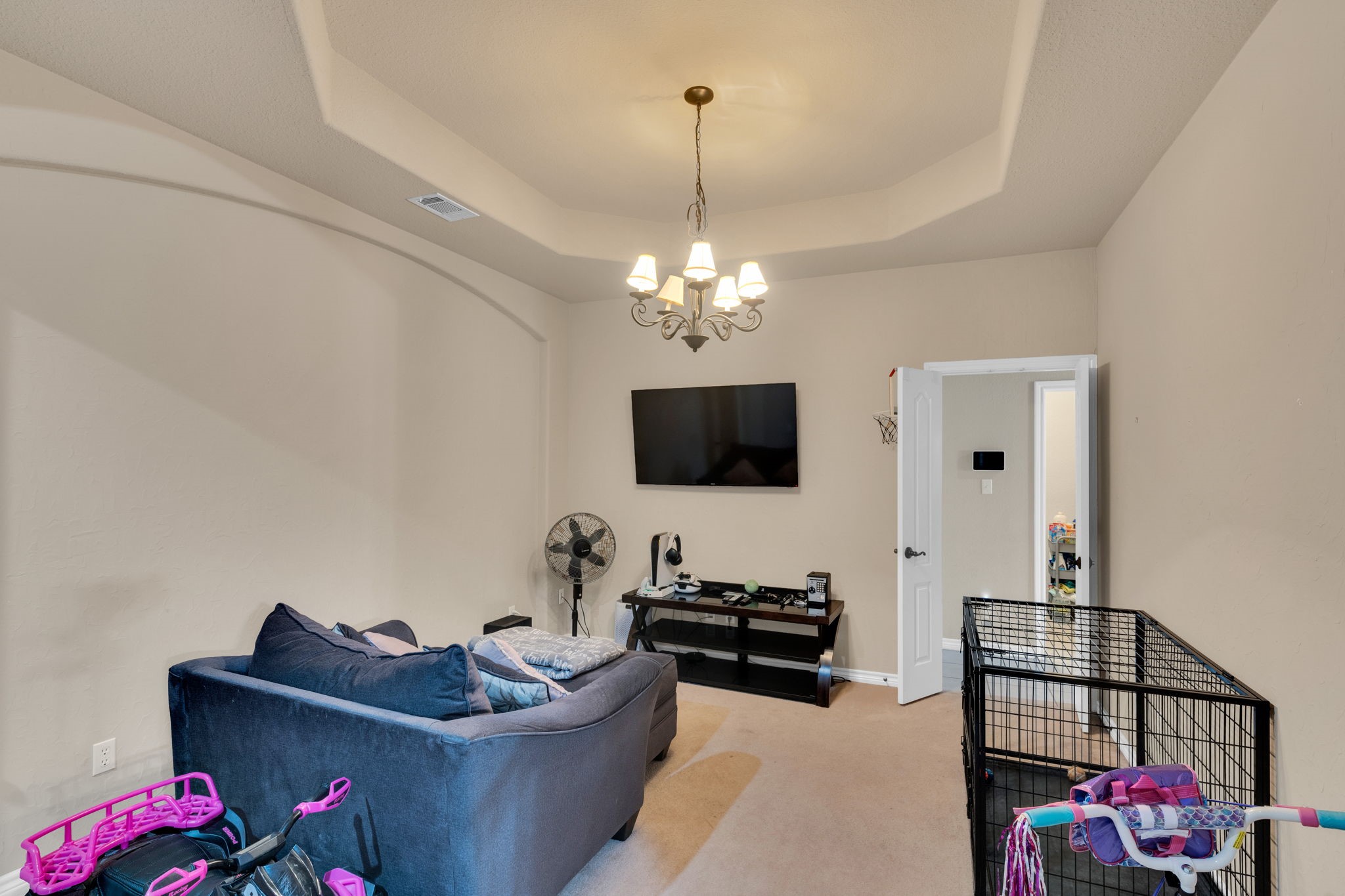 1151 Clairemont Lane