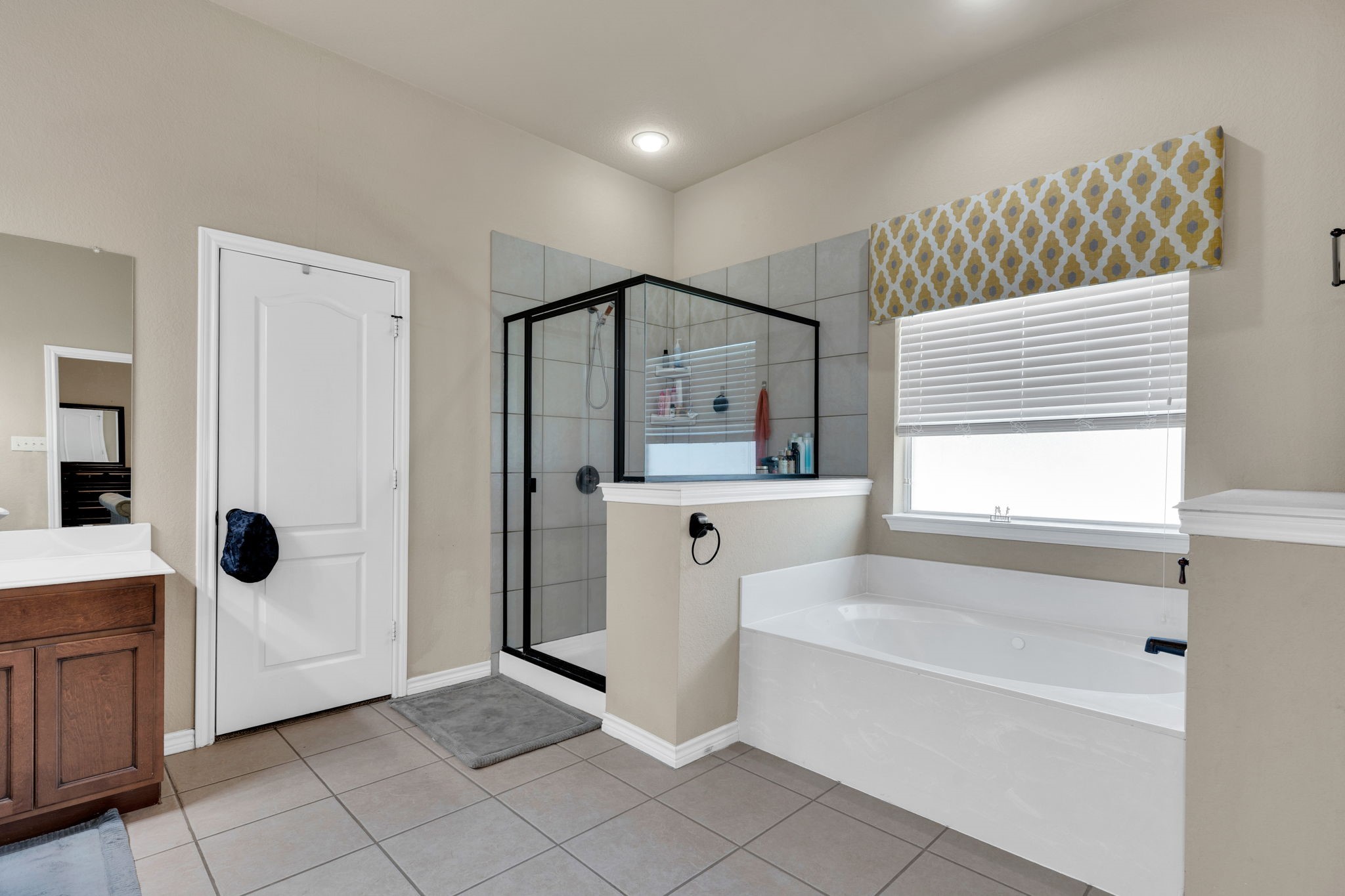 1151 Clairemont Lane