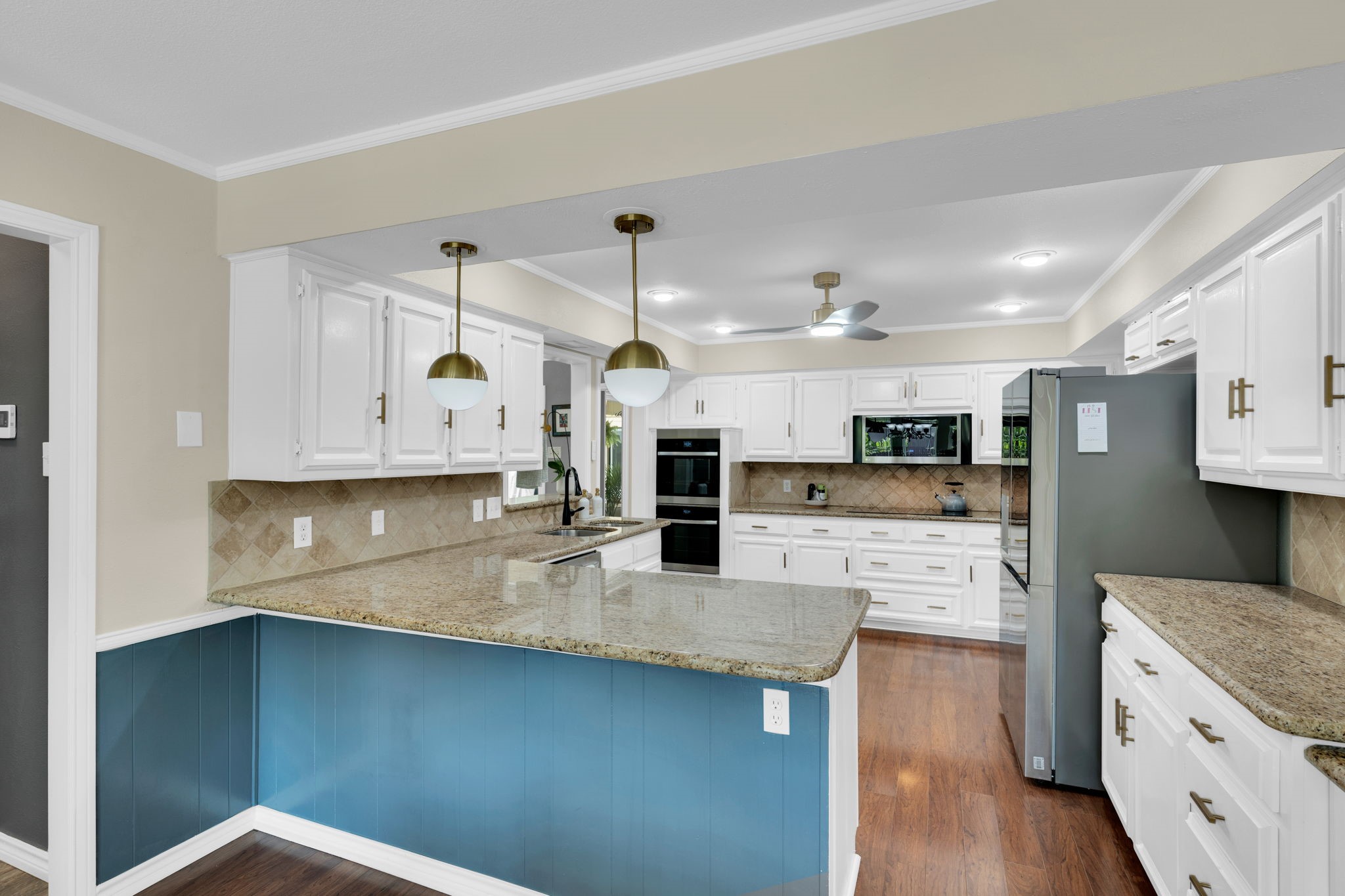 1511 Shady Tree Place