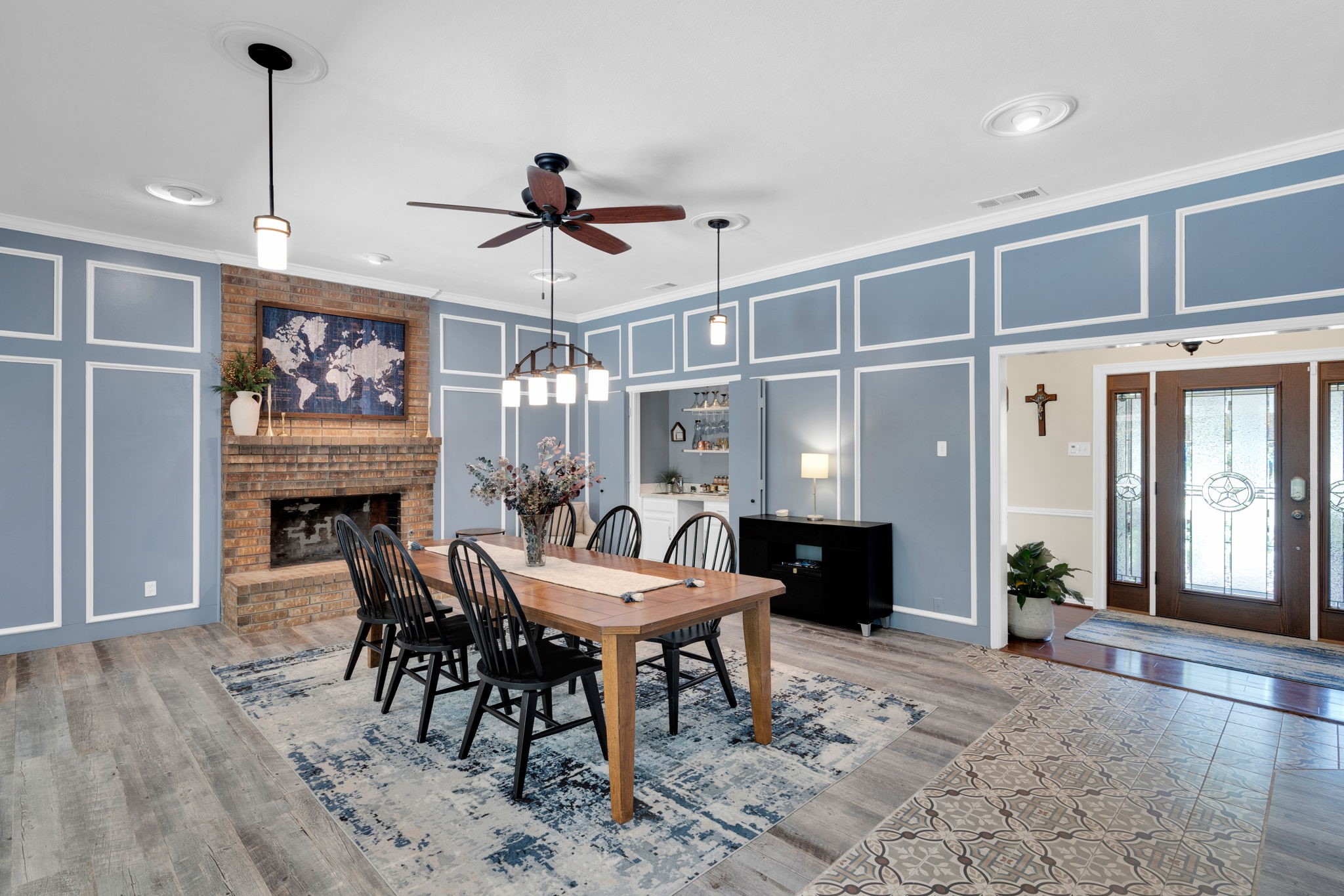 1511 Shady Tree Place