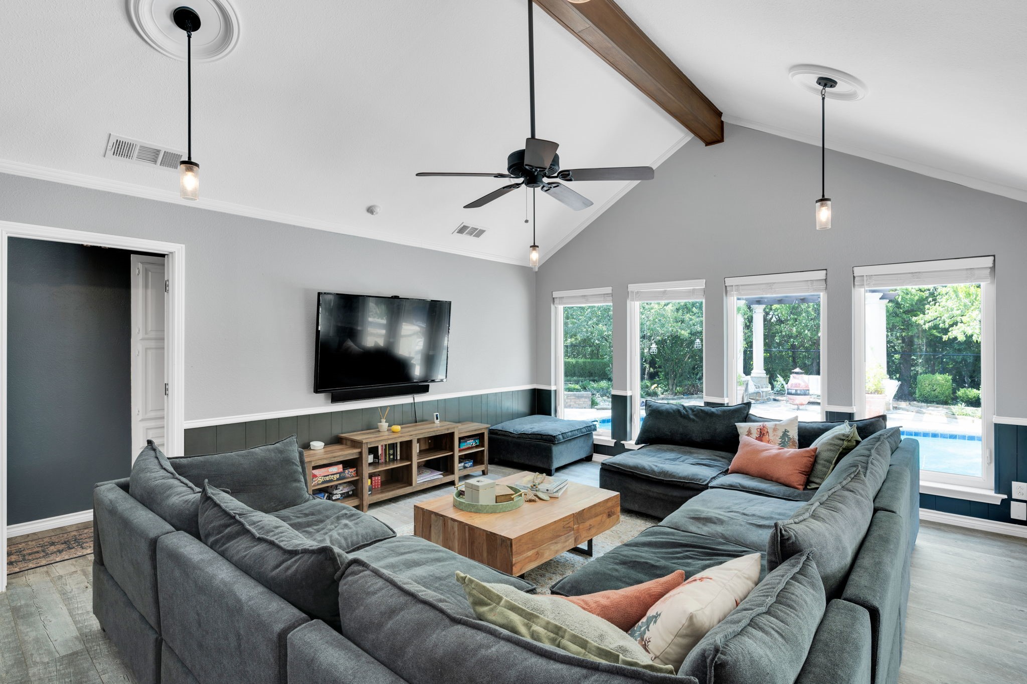 1511 Shady Tree Place