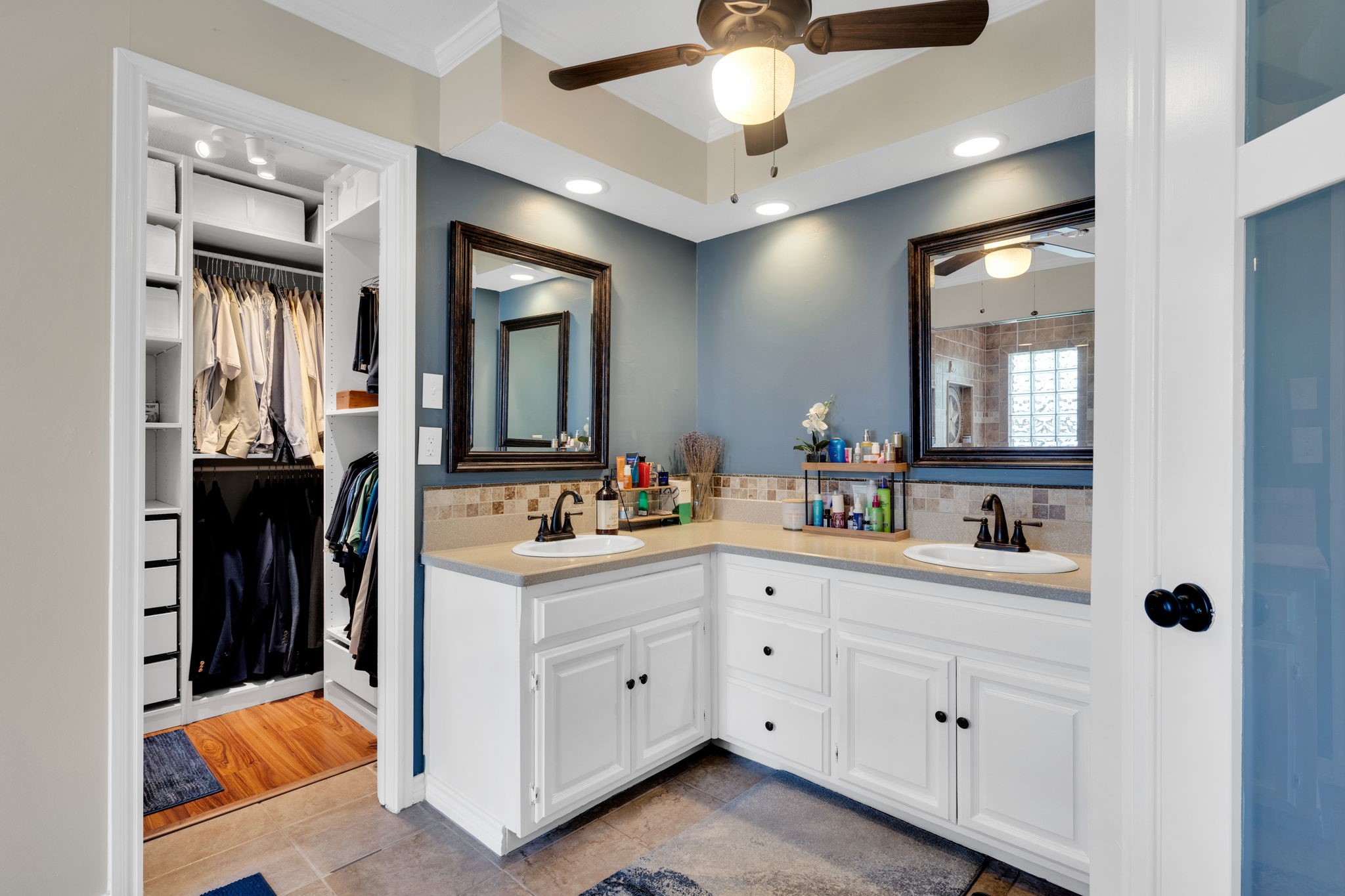 1511 Shady Tree Place