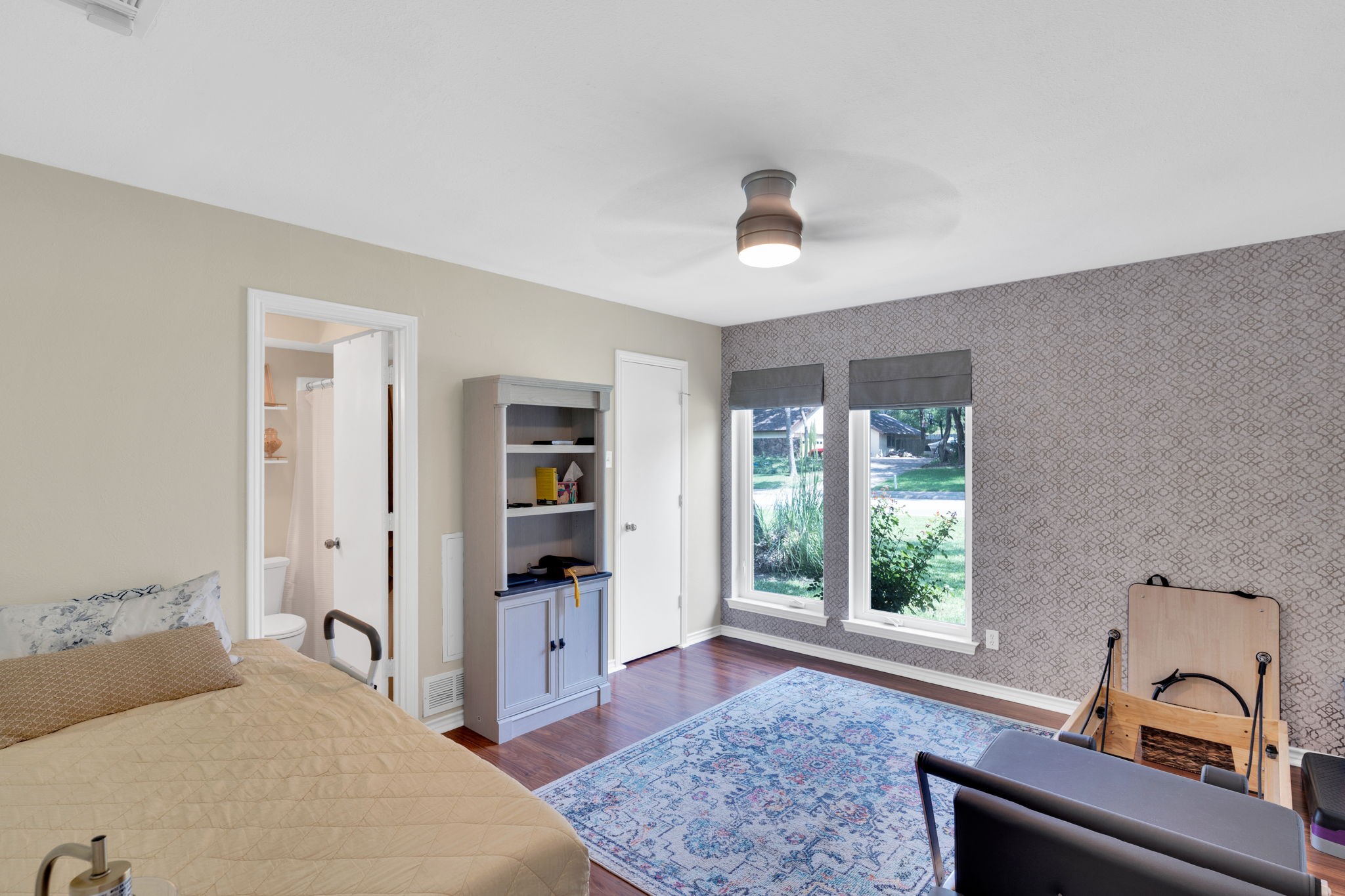 1511 Shady Tree Place