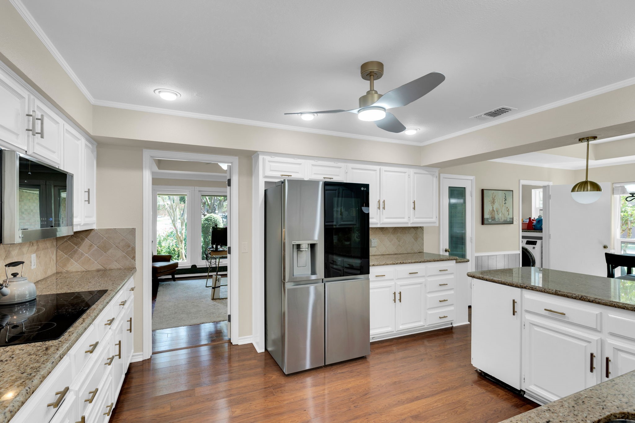 1511 Shady Tree Place