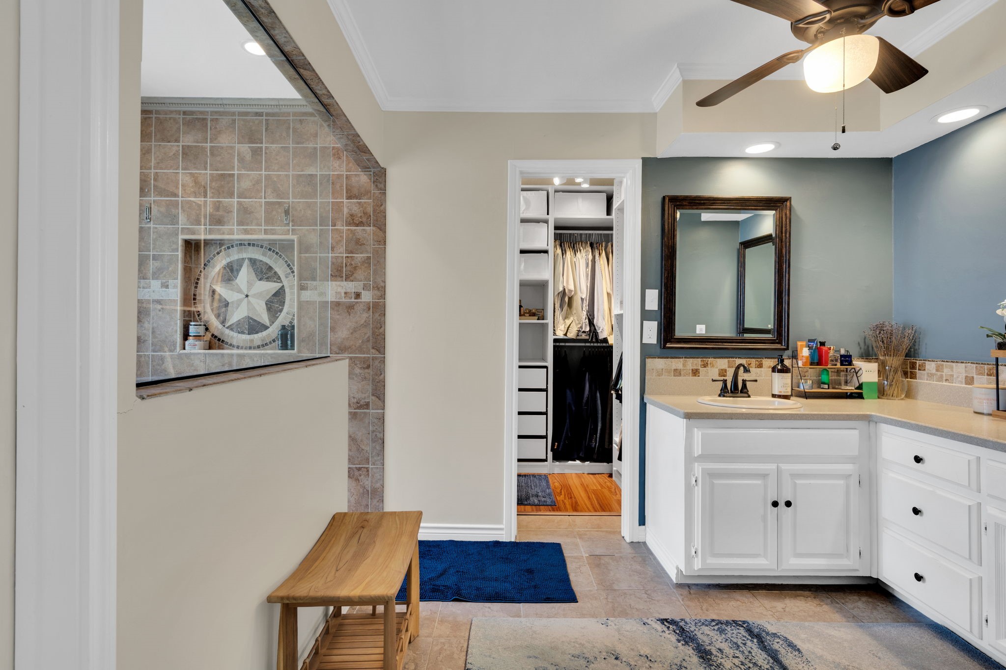 1511 Shady Tree Place