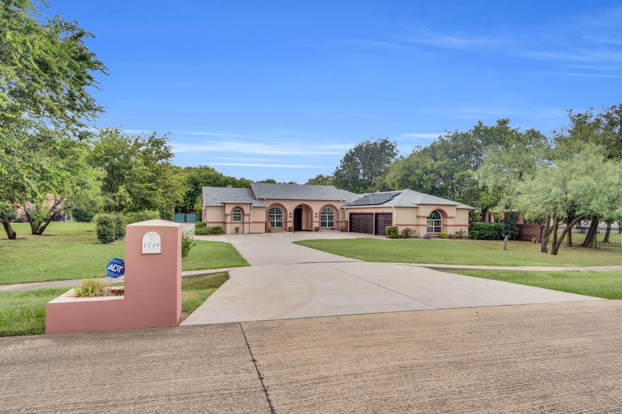 2724 Prairie Acres Cove