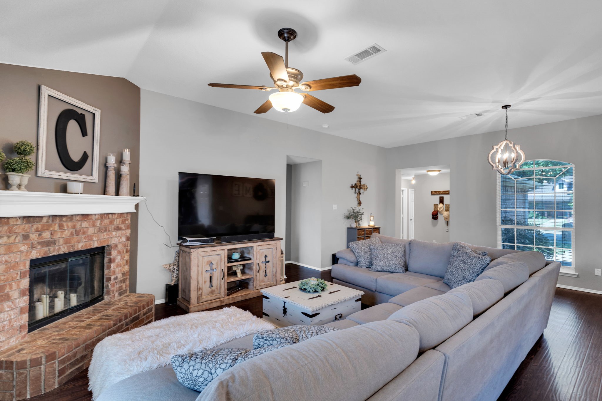 414 Mountain Peak Bend