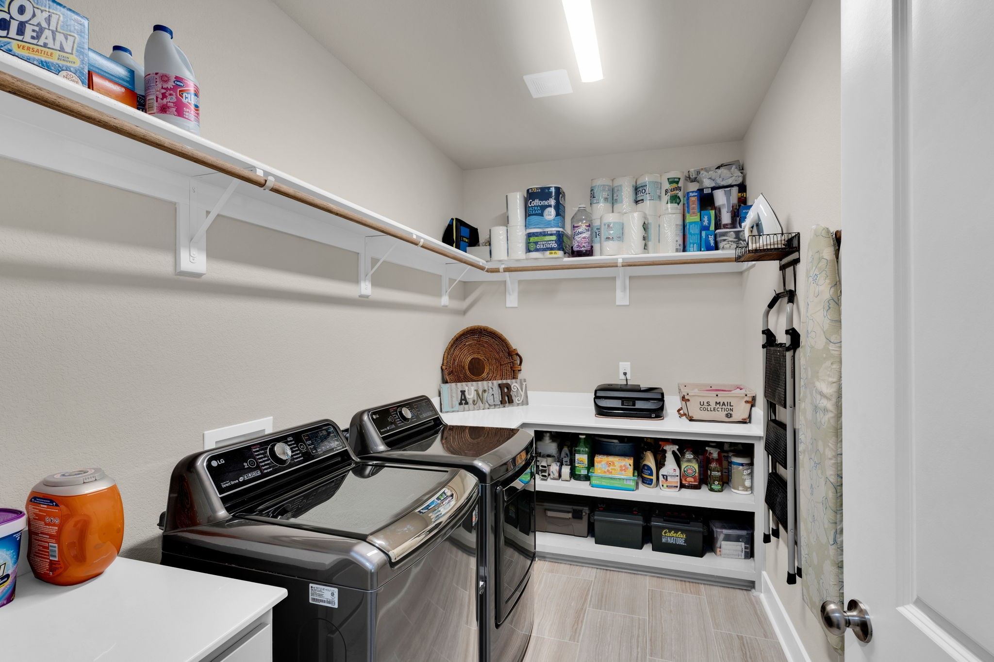 811 San Saba E