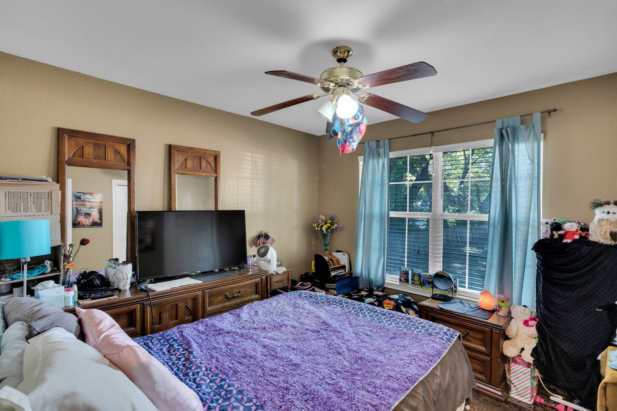 412 W 3rd Street