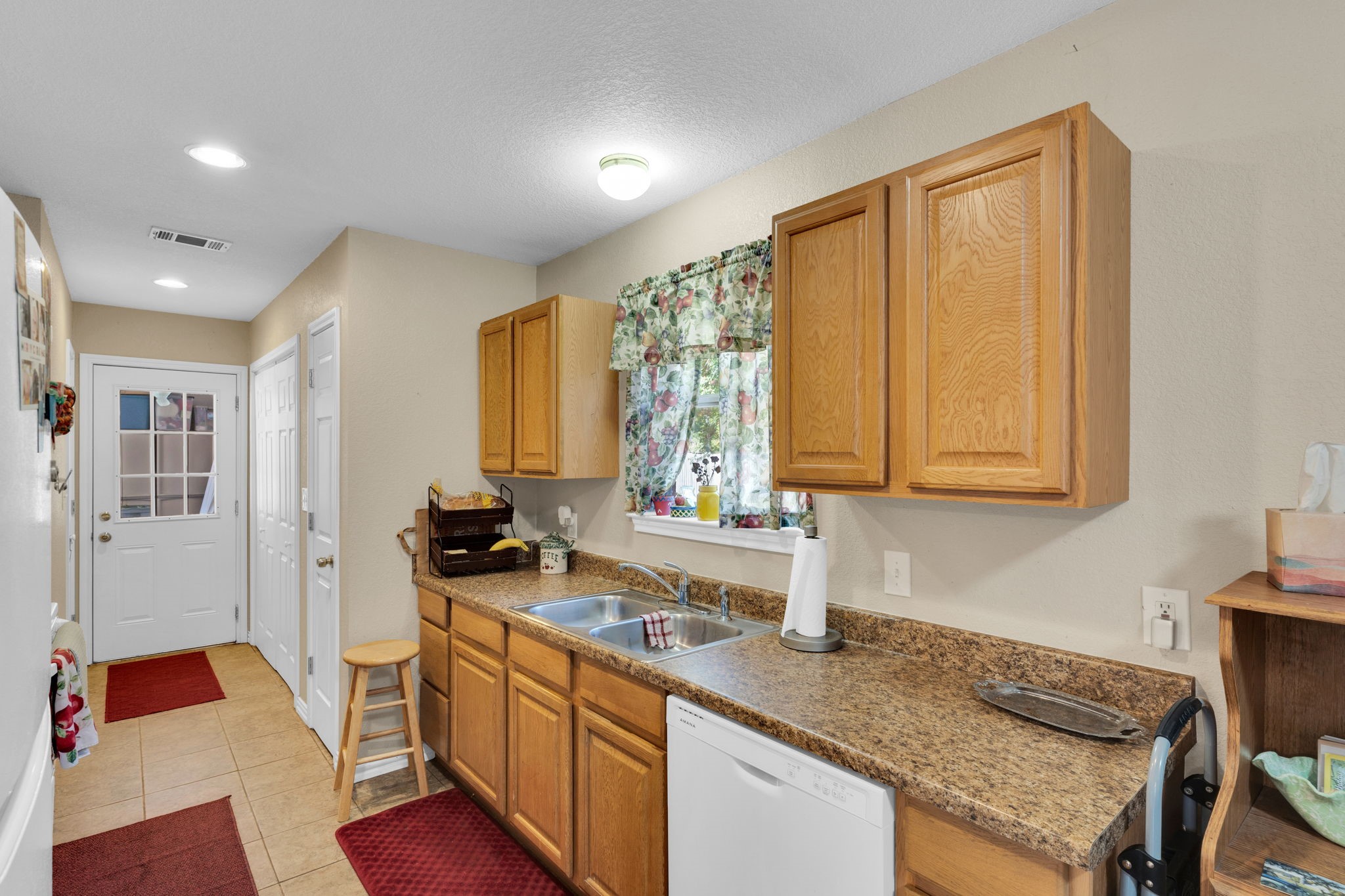 412 W 3rd Street