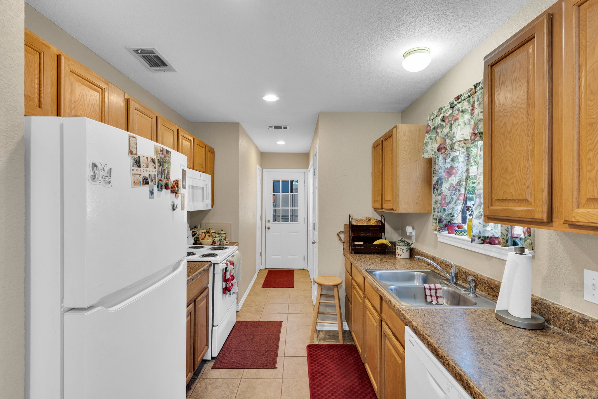 412 W 3rd Street