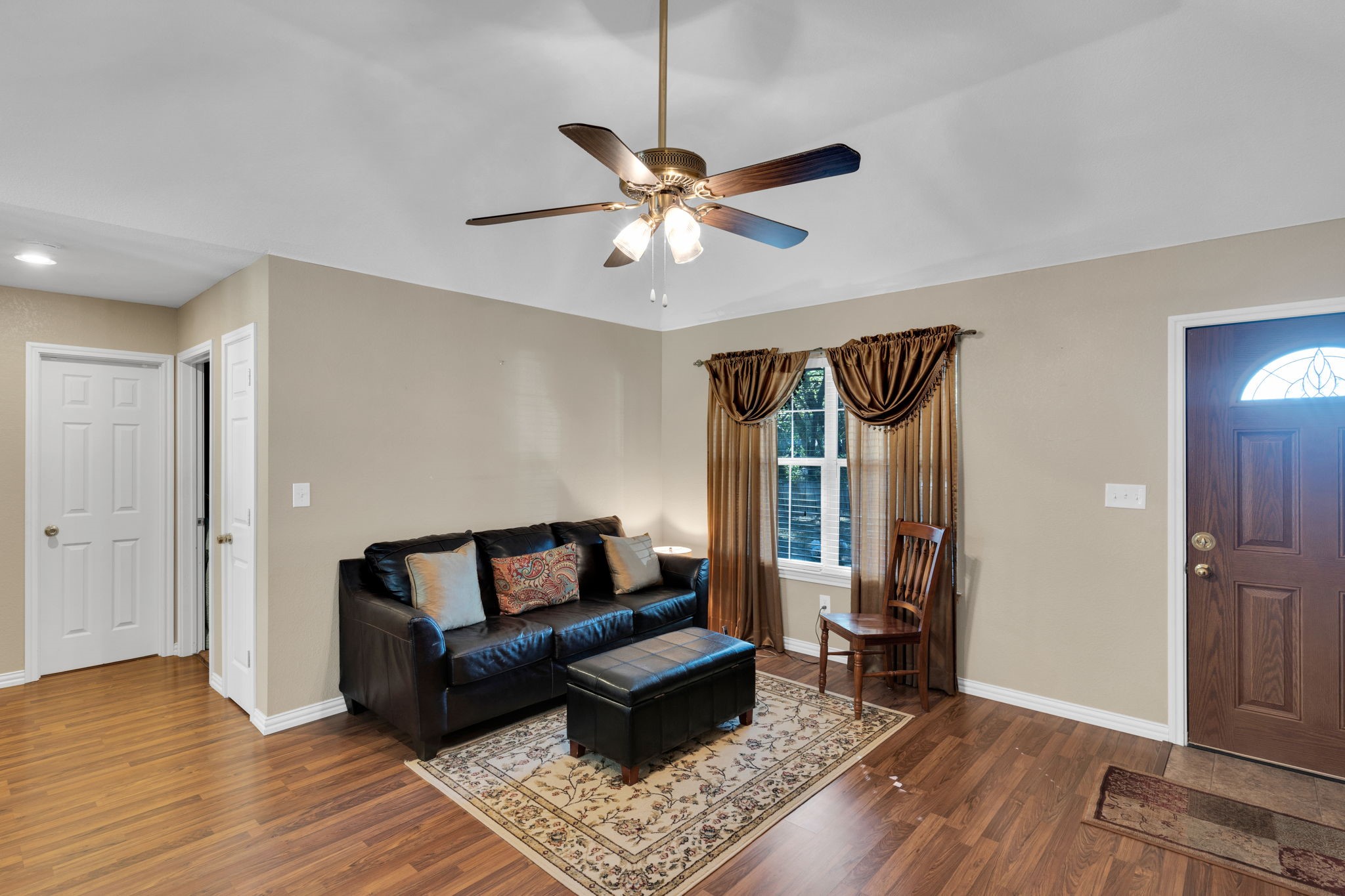 412 W 3rd Street