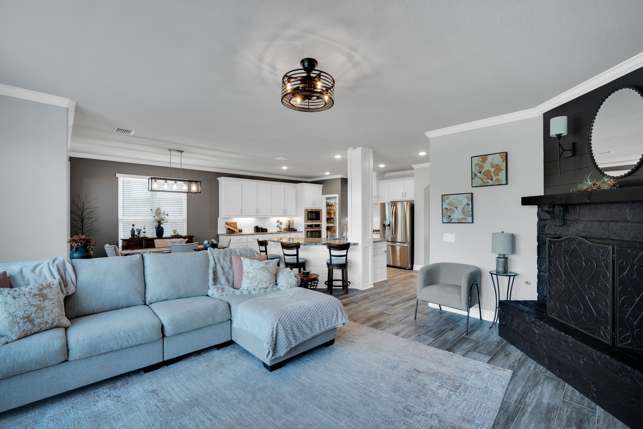 3029 Holland Lane