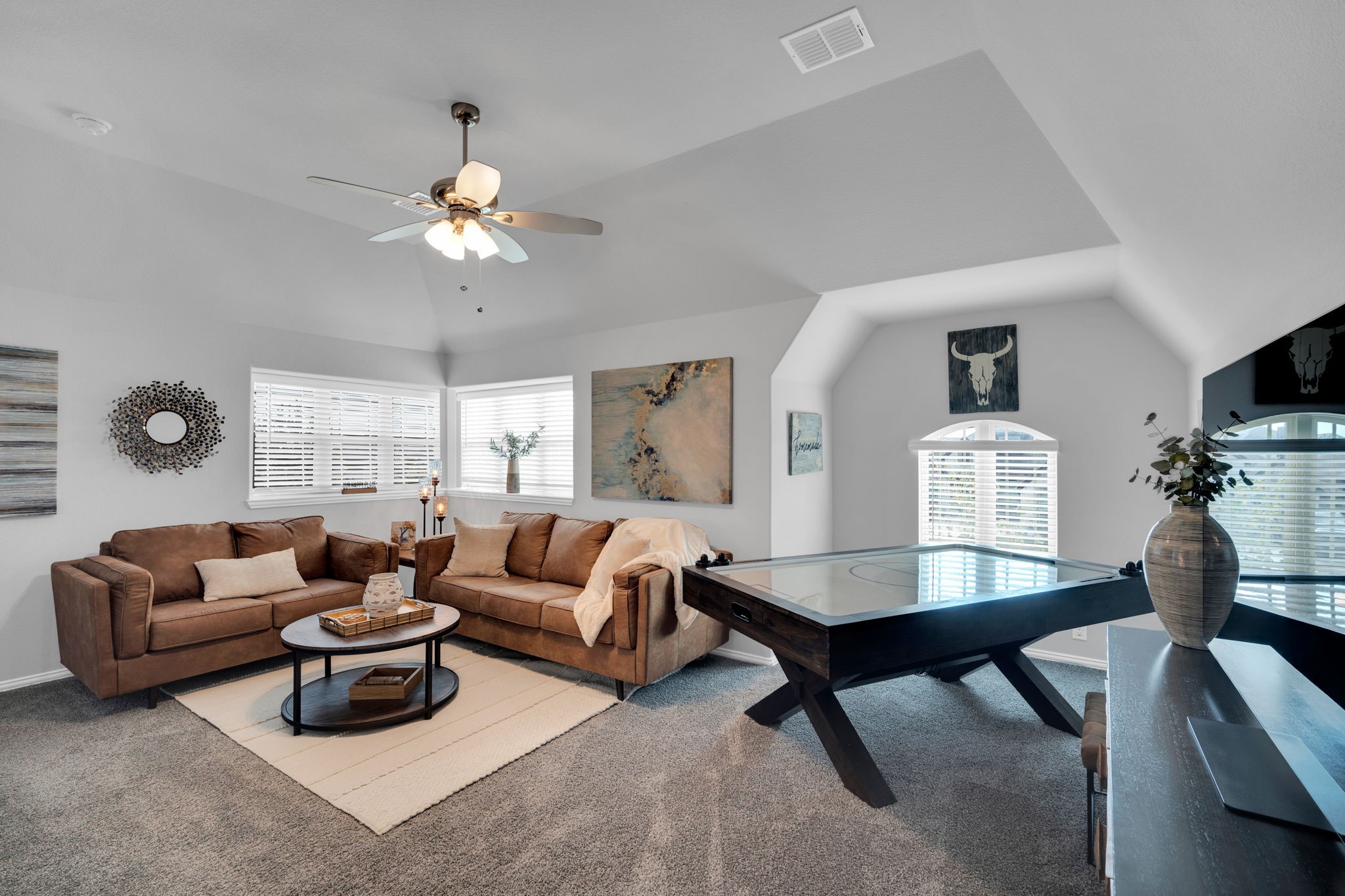 3029 Holland Lane