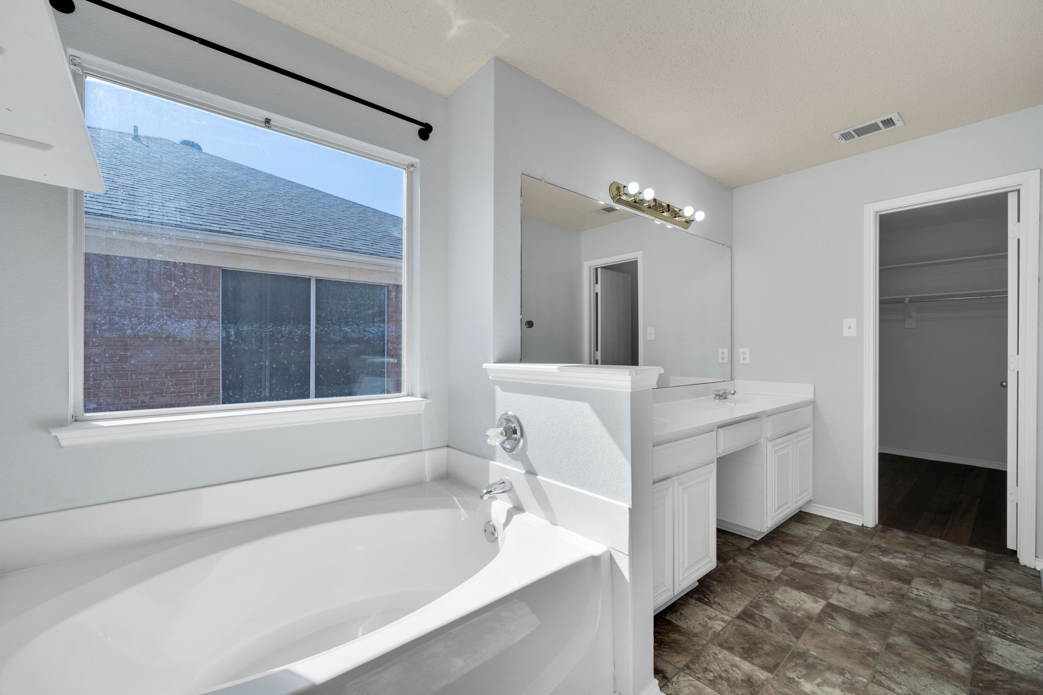 1022 Spoonbill Drive, Arlington TX