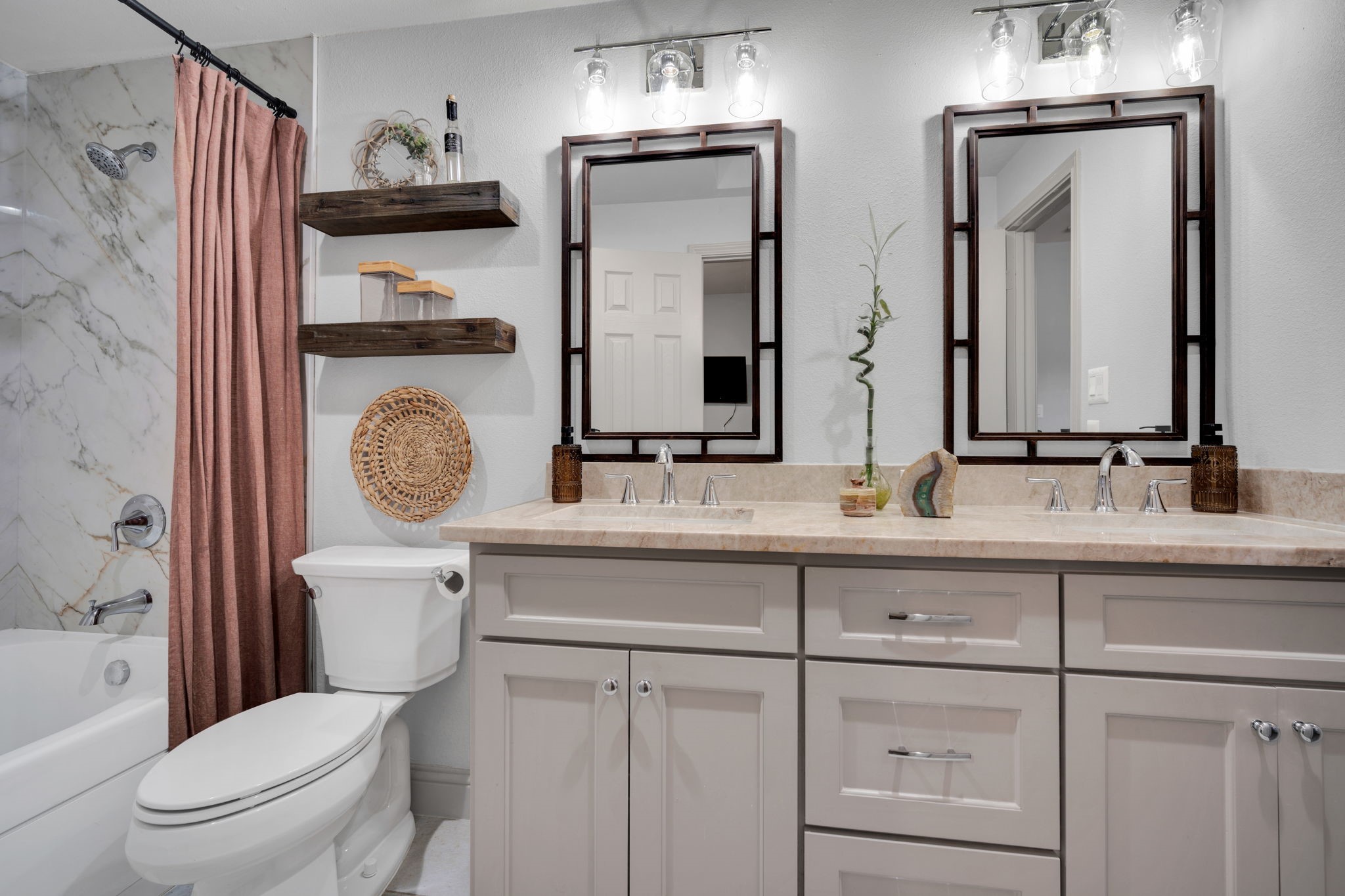 5619 Preston Oaks Road 802