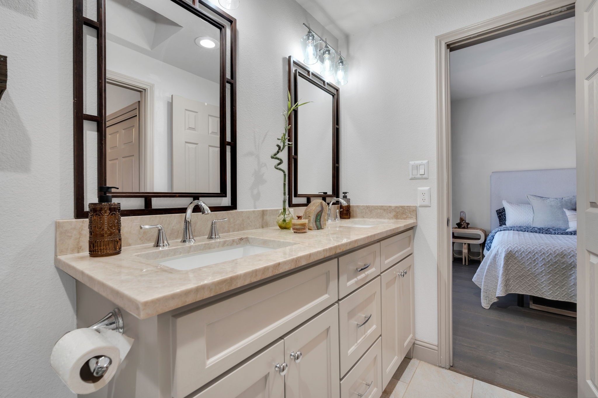 5619 Preston Oaks Road 802