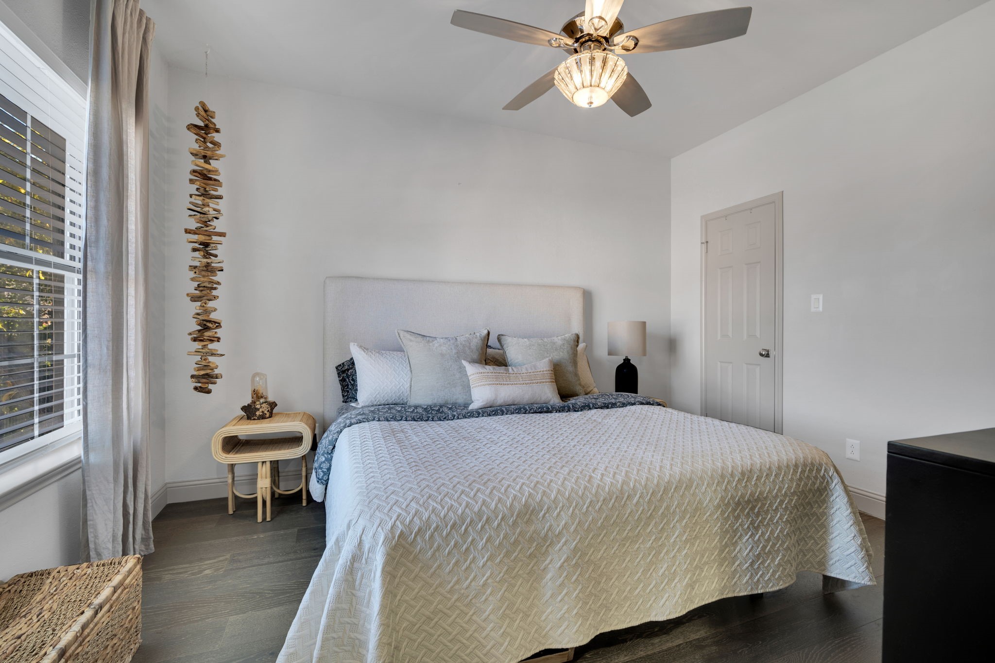 5619 Preston Oaks Road 802