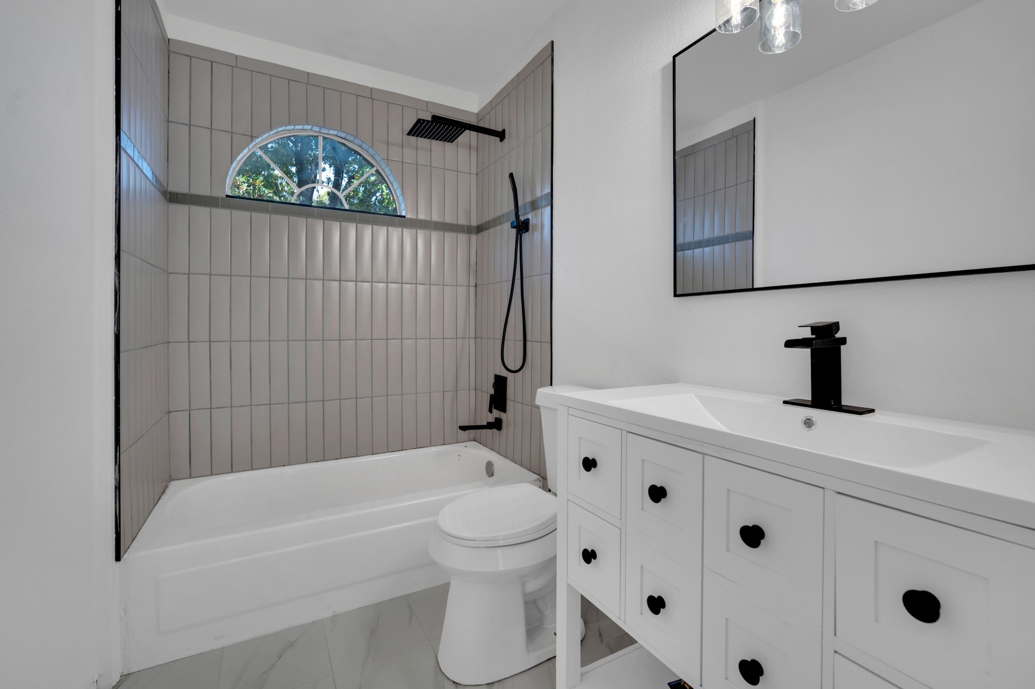 7609 Grassland Drive