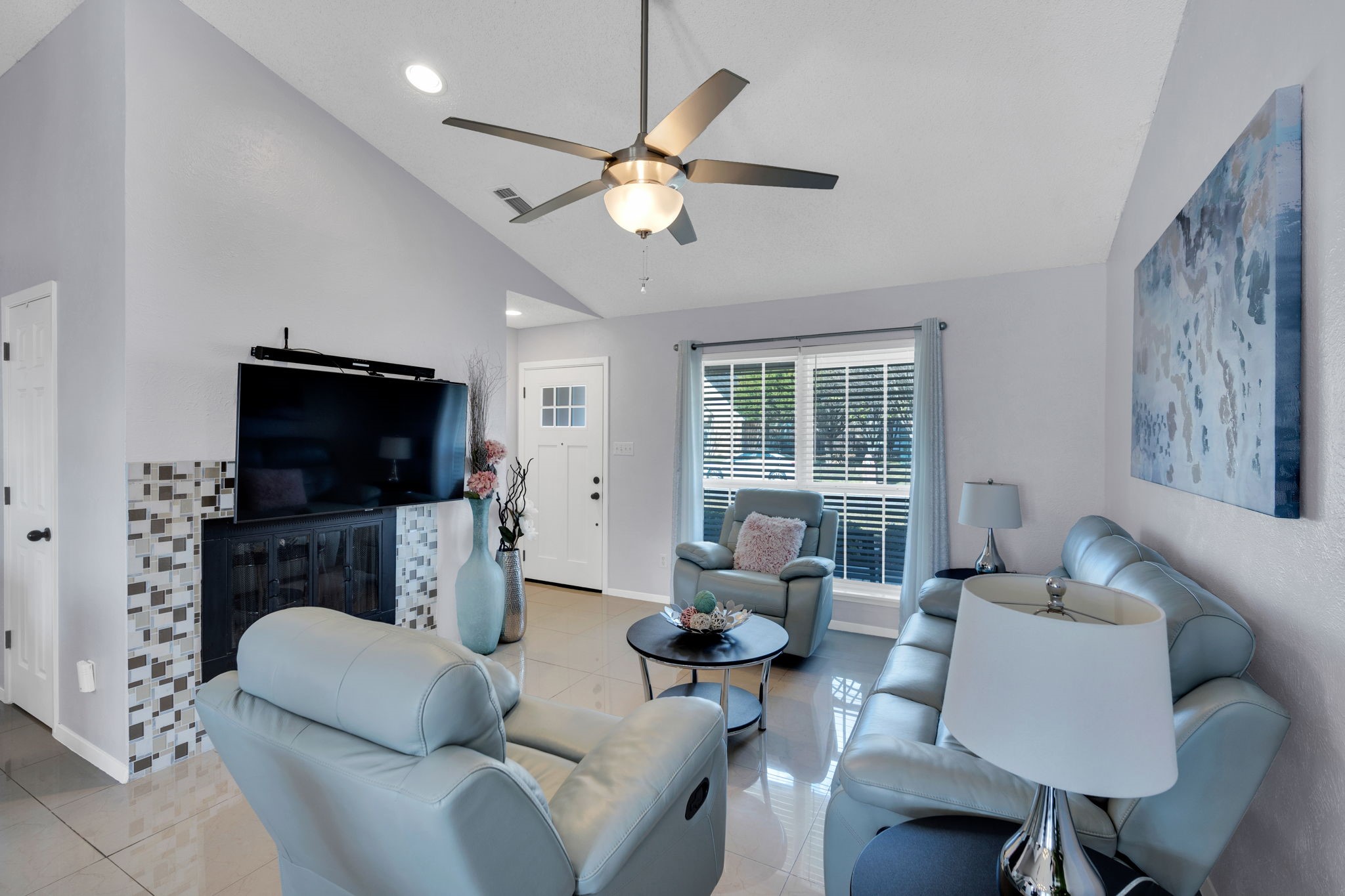 1702 Fieldstone Court