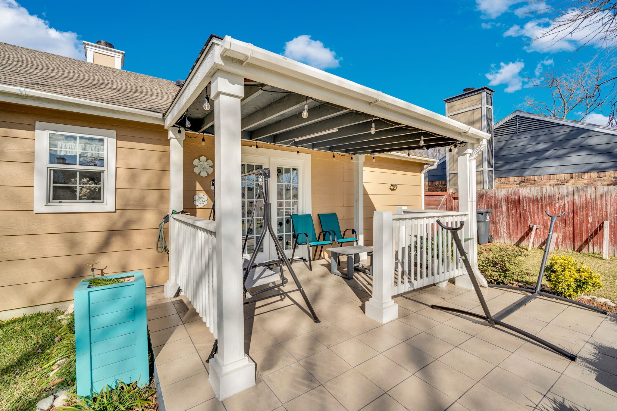 1702 Fieldstone Court