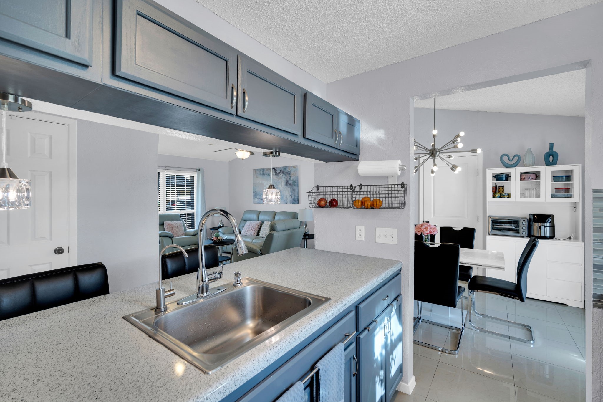 1702 Fieldstone Court