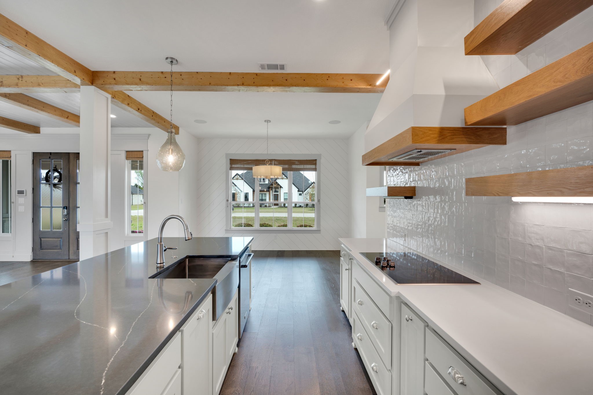 140 Farish Lane