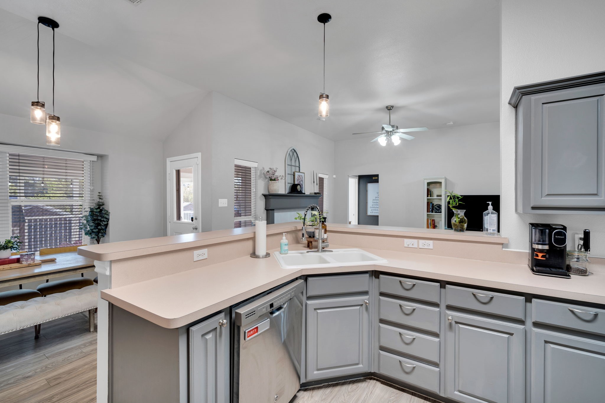 702 Green Acres Lane