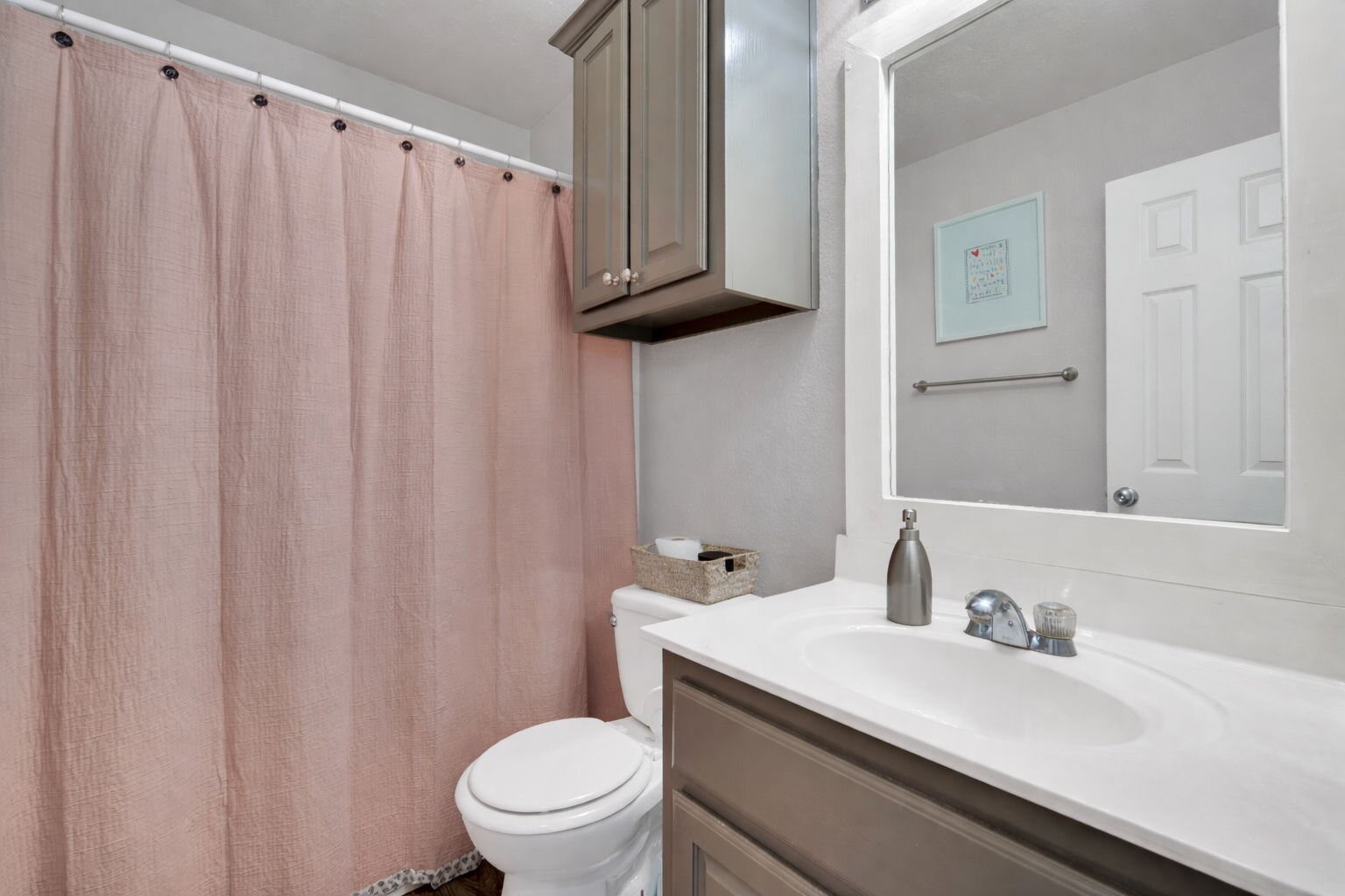 702 Green Acres Lane