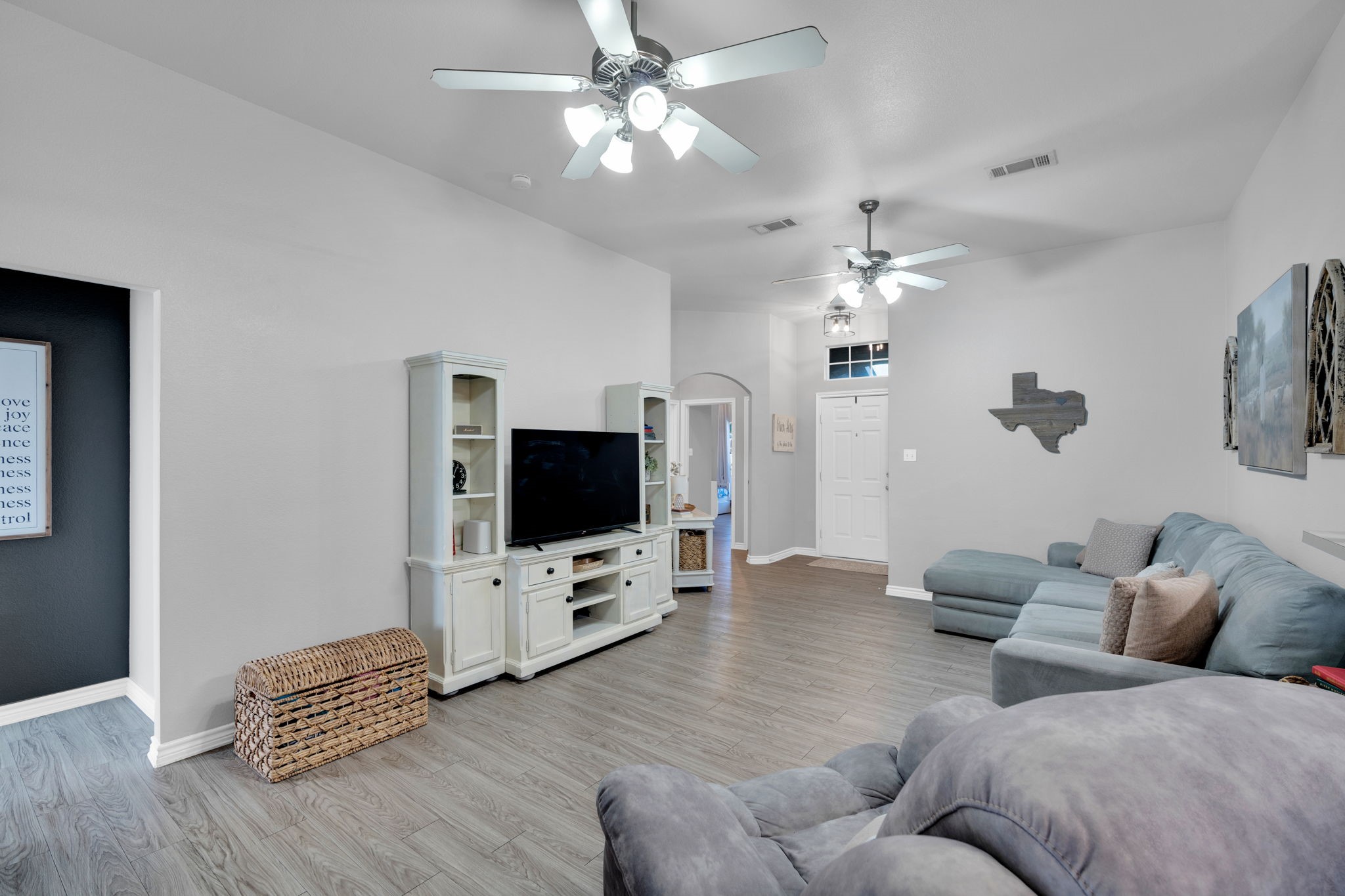 702 Green Acres Lane