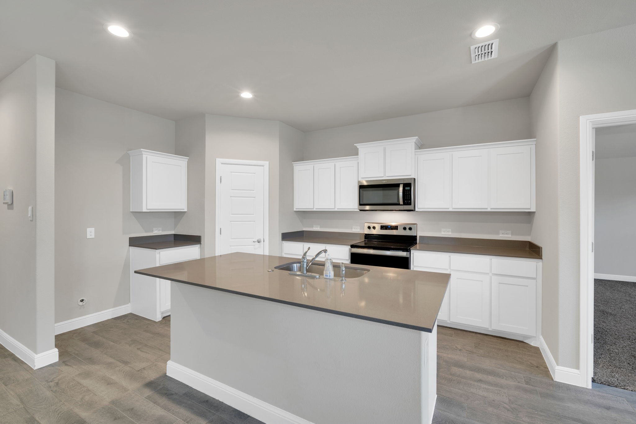 1704 Battery Park Drive