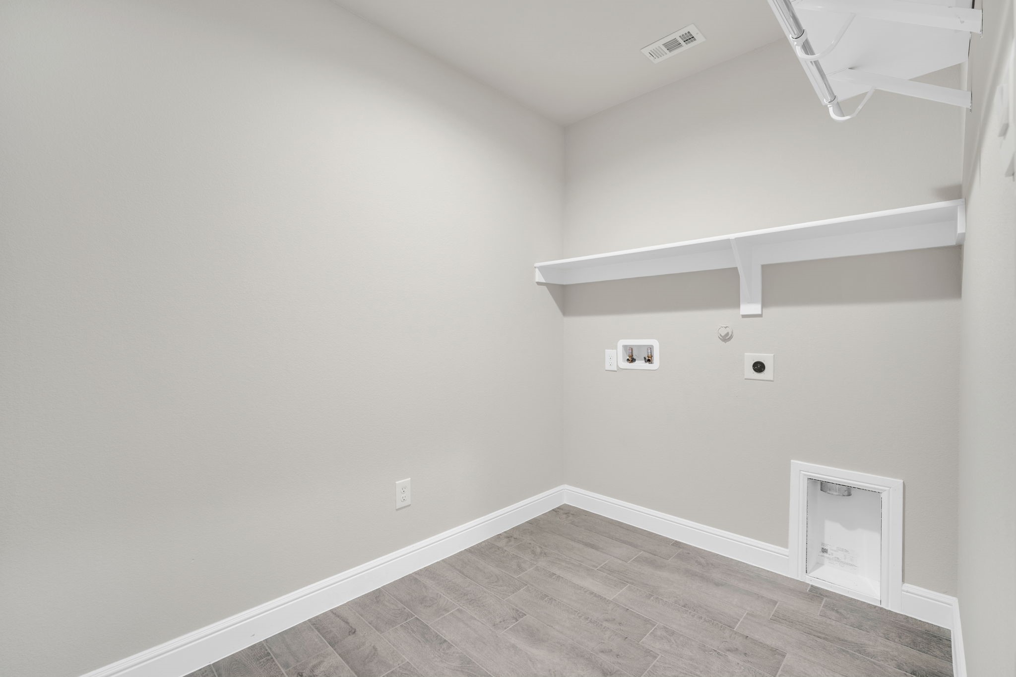 1704 Battery Park Drive