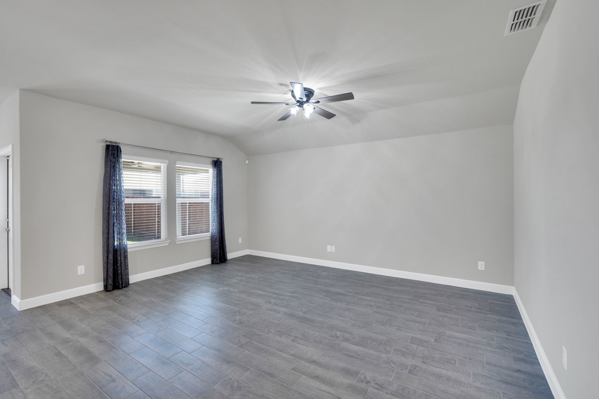 1704 Battery Park Drive