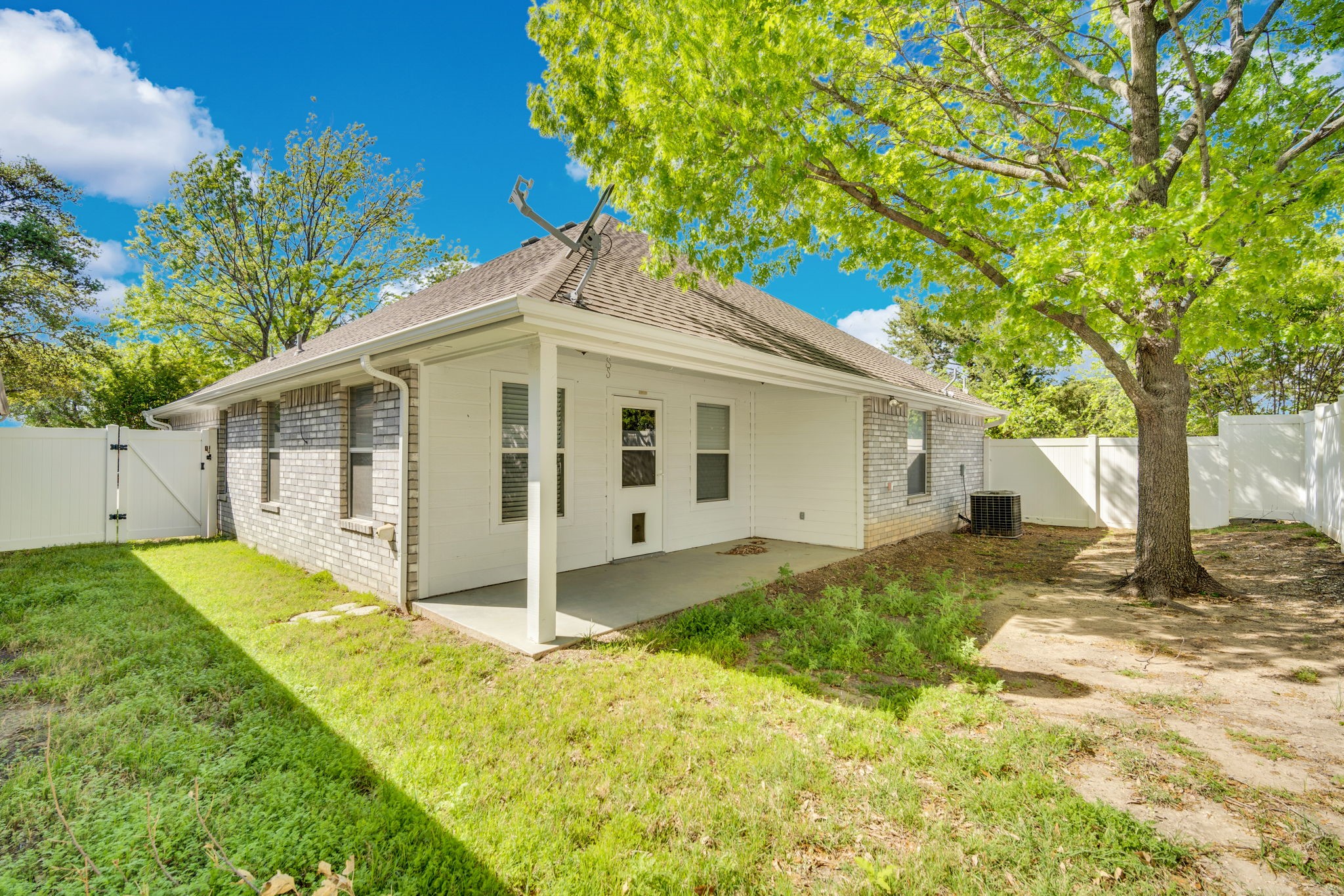 110 Enchanted Court