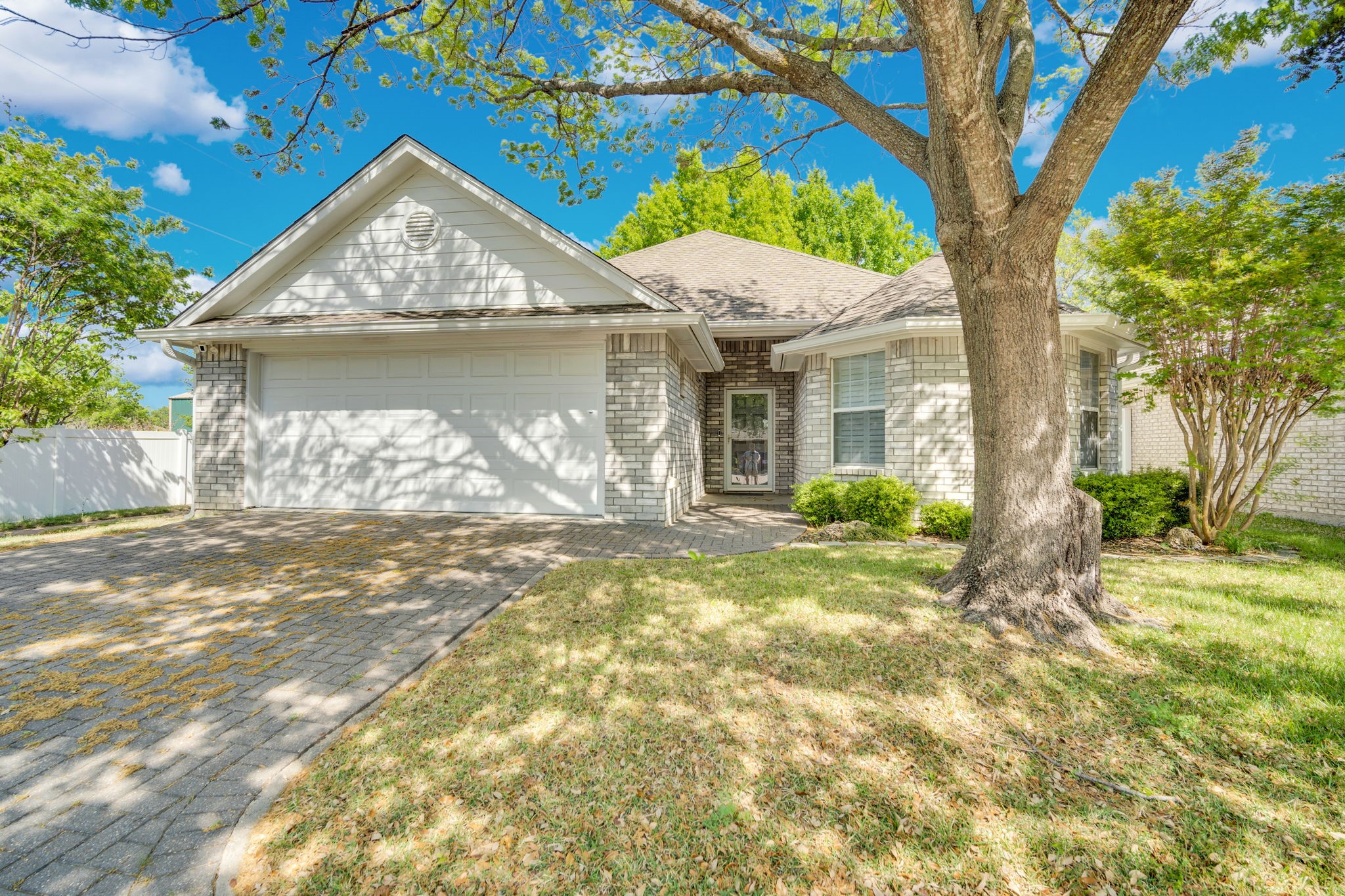 110 Enchanted Court