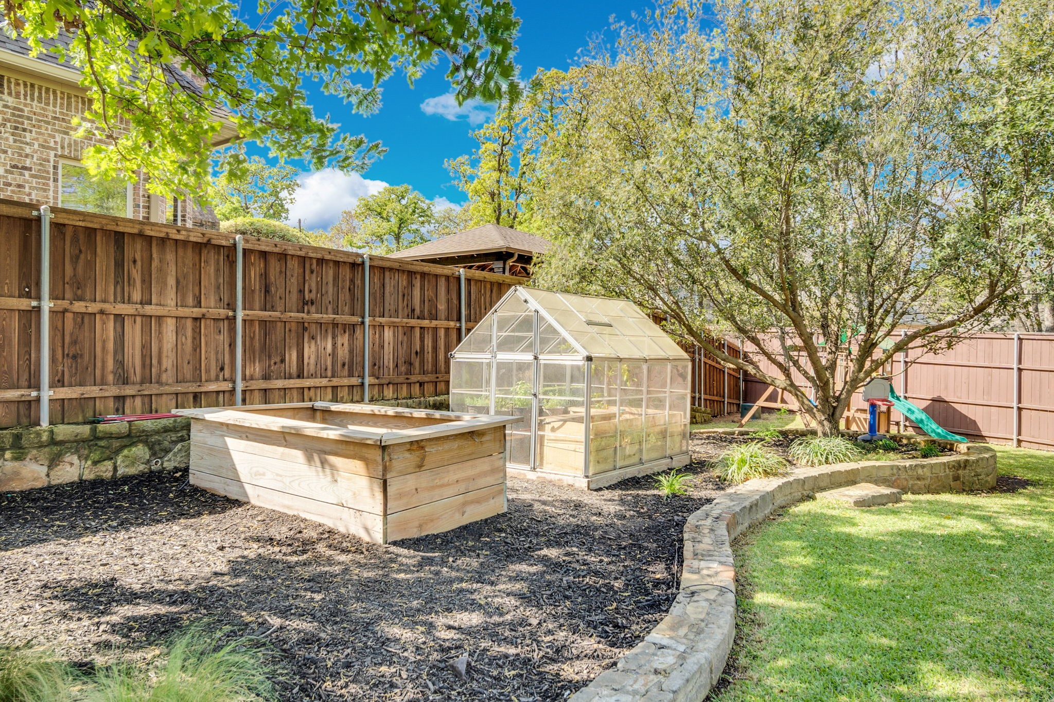 7312 Chanel Court
