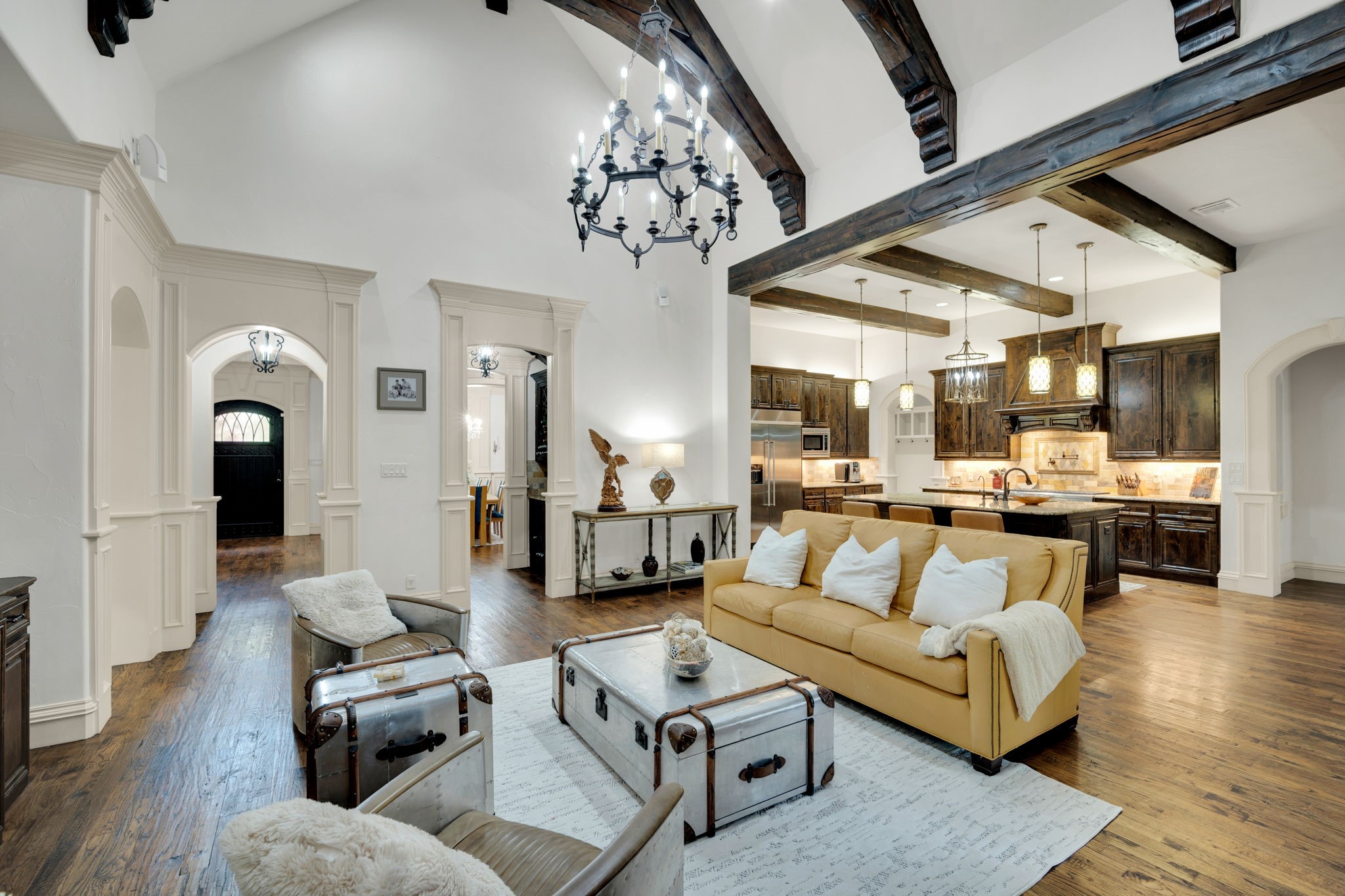 7312 Chanel Court