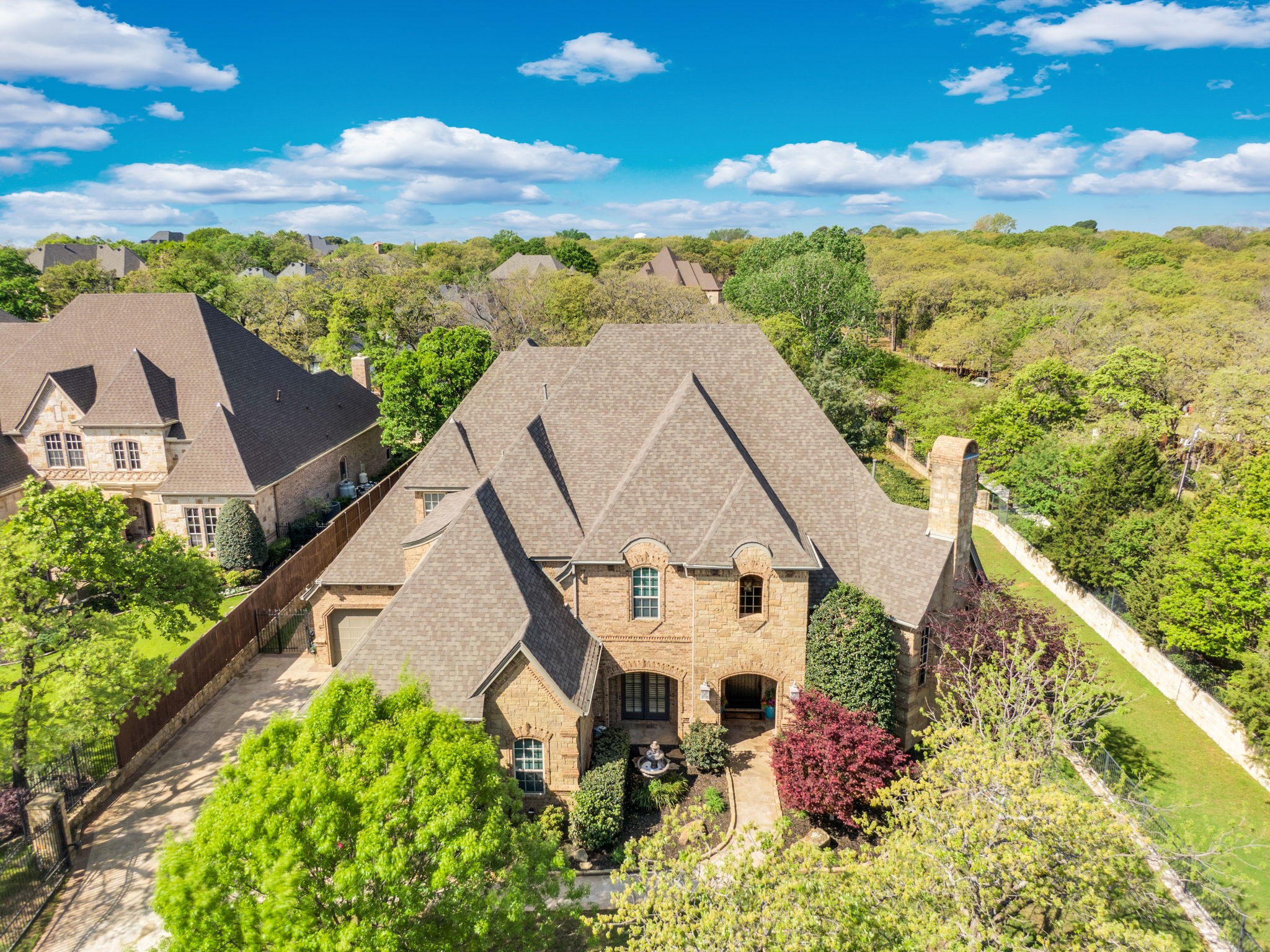7312 Chanel Court