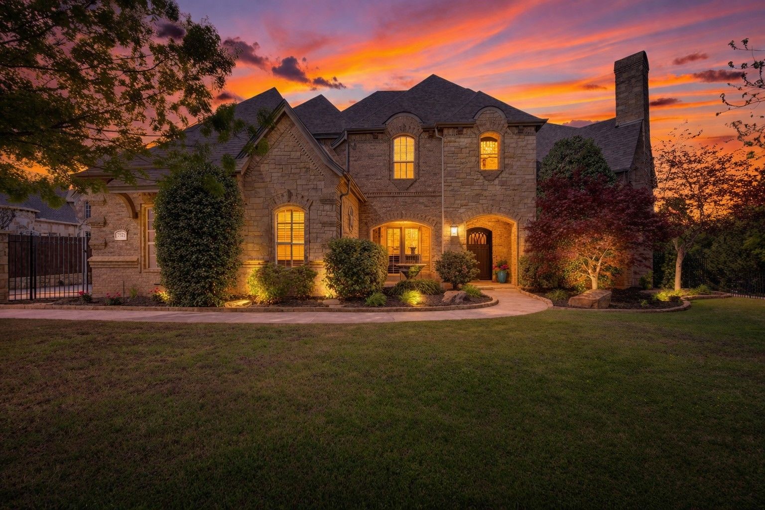 7312 Chanel Court