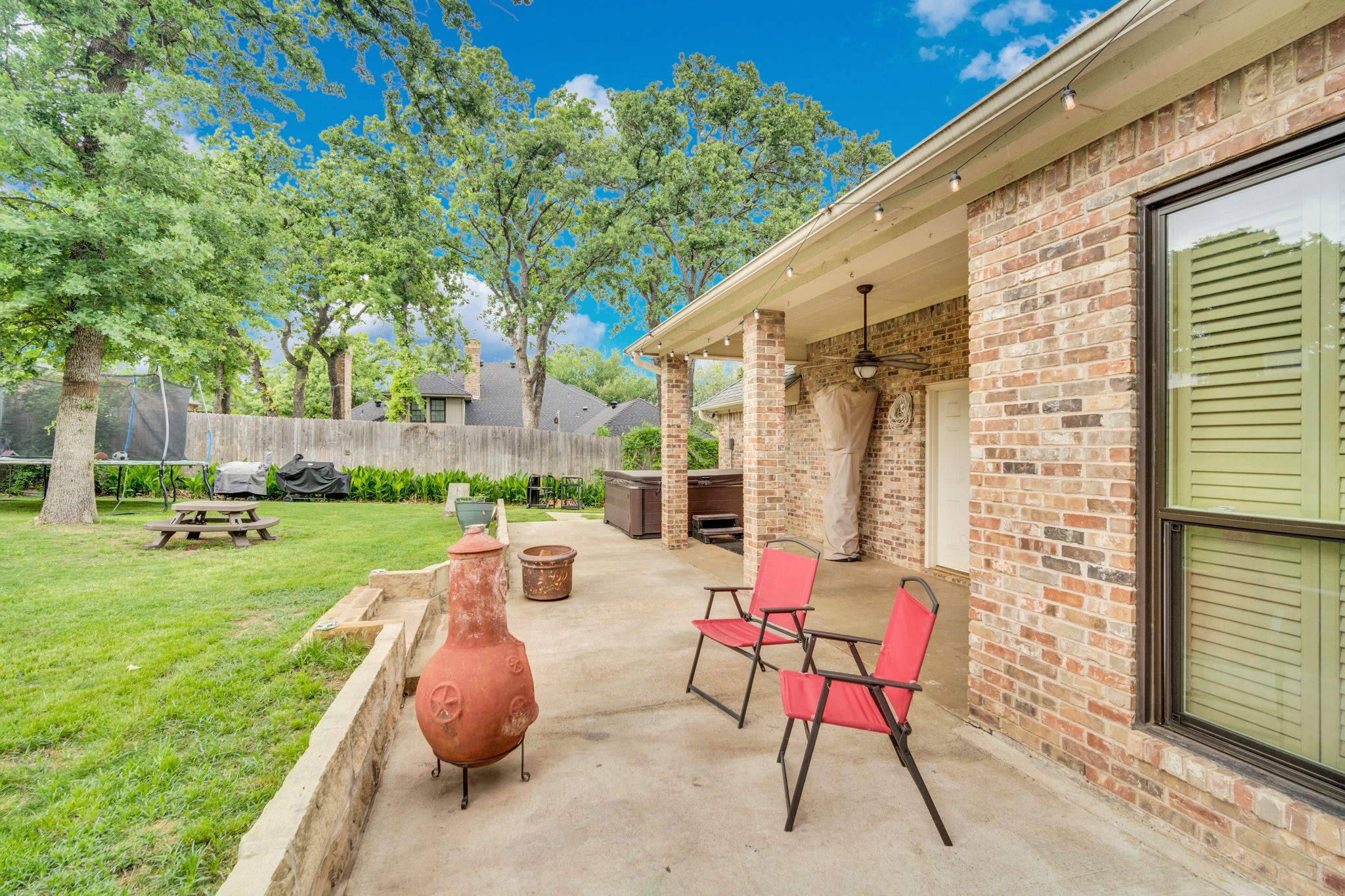 6105 Waterview Drive