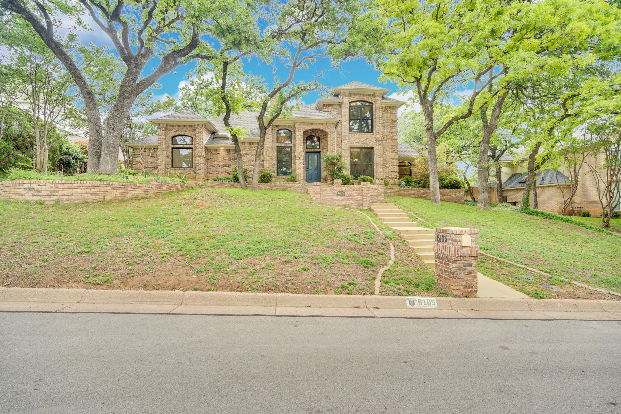 6105 Waterview Drive