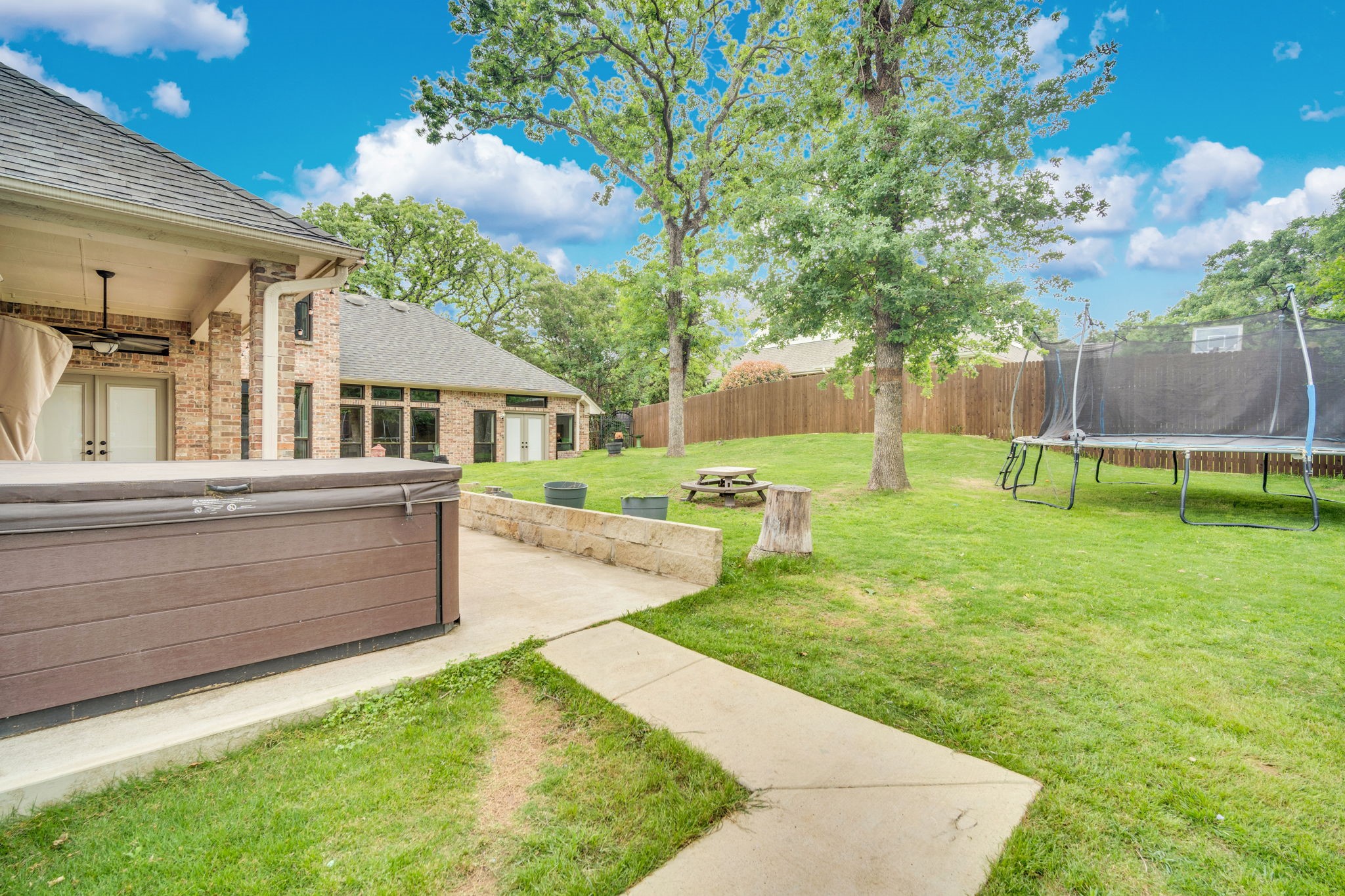 6105 Waterview Drive