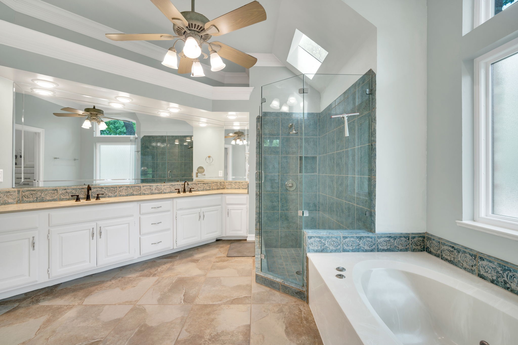 6105 Waterview Drive