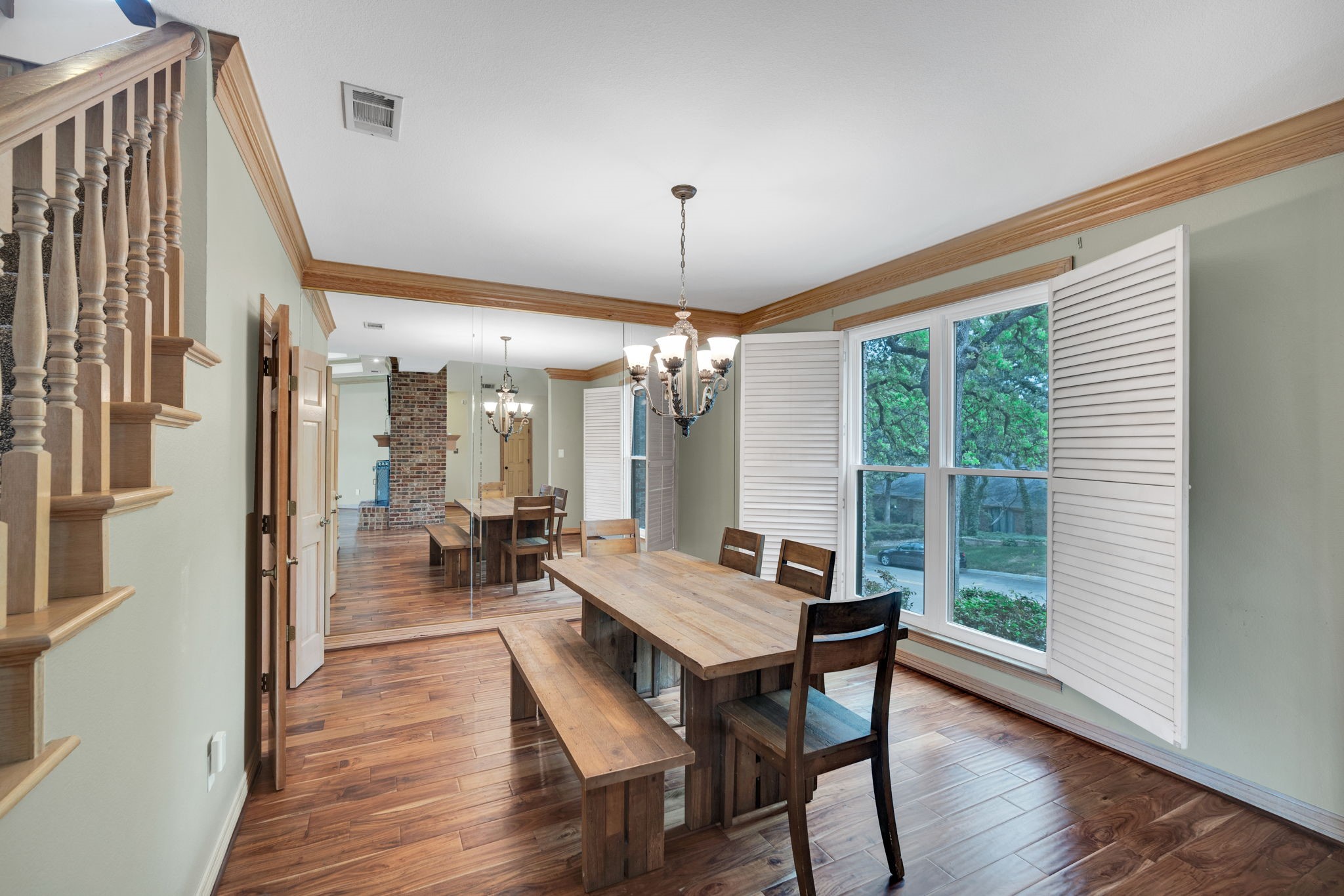 6105 Waterview Drive