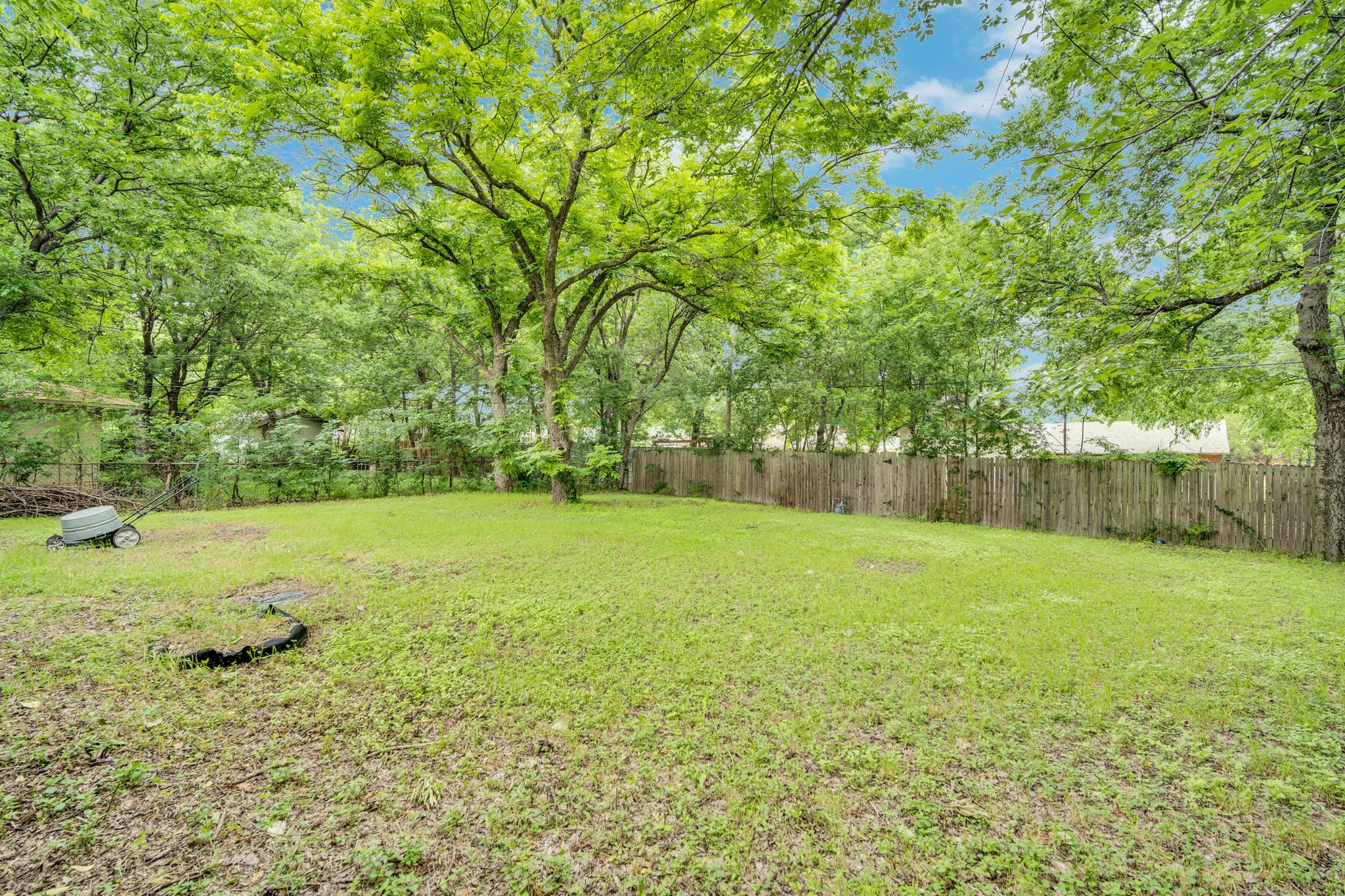 419 HighCrest Drive